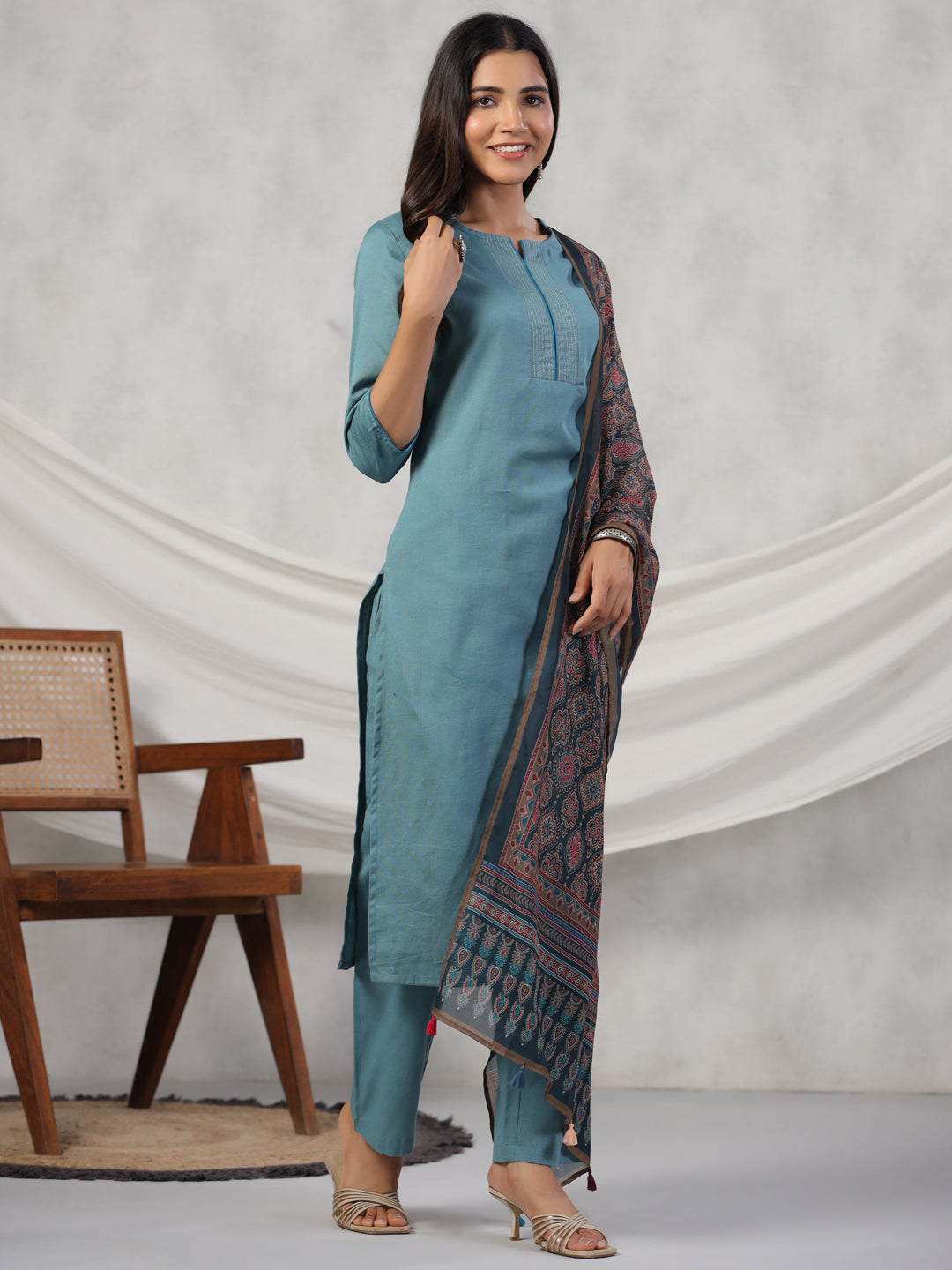 Women Cotton Flex Kurta Set With Chiffon Dupatta