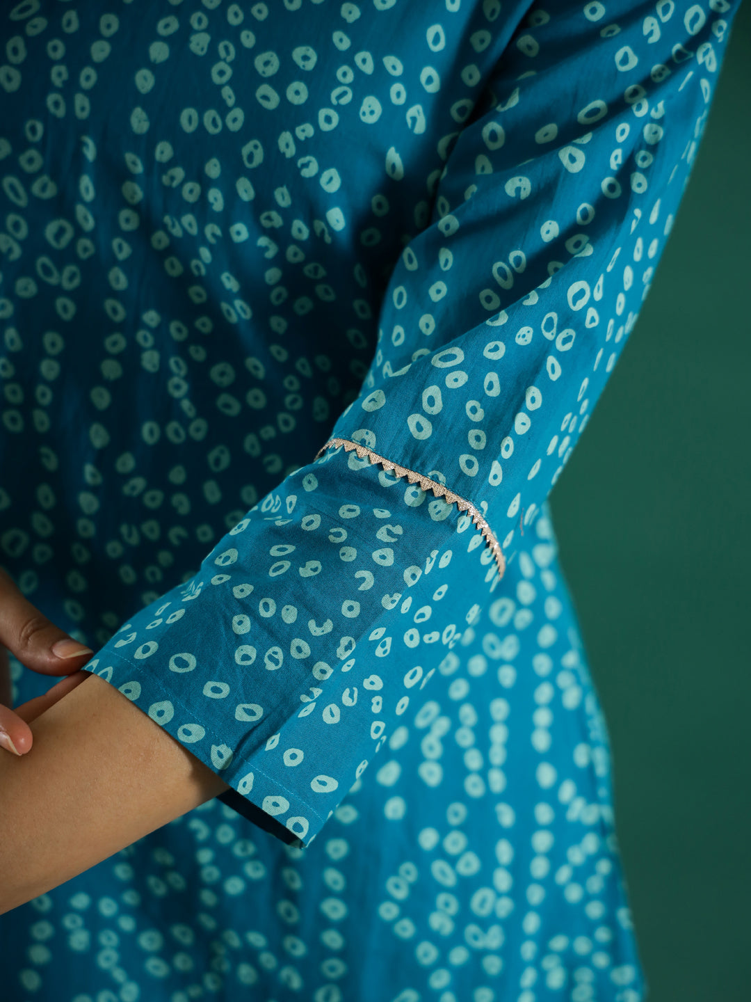 Blue White Dotted Printed Cotton Kurta