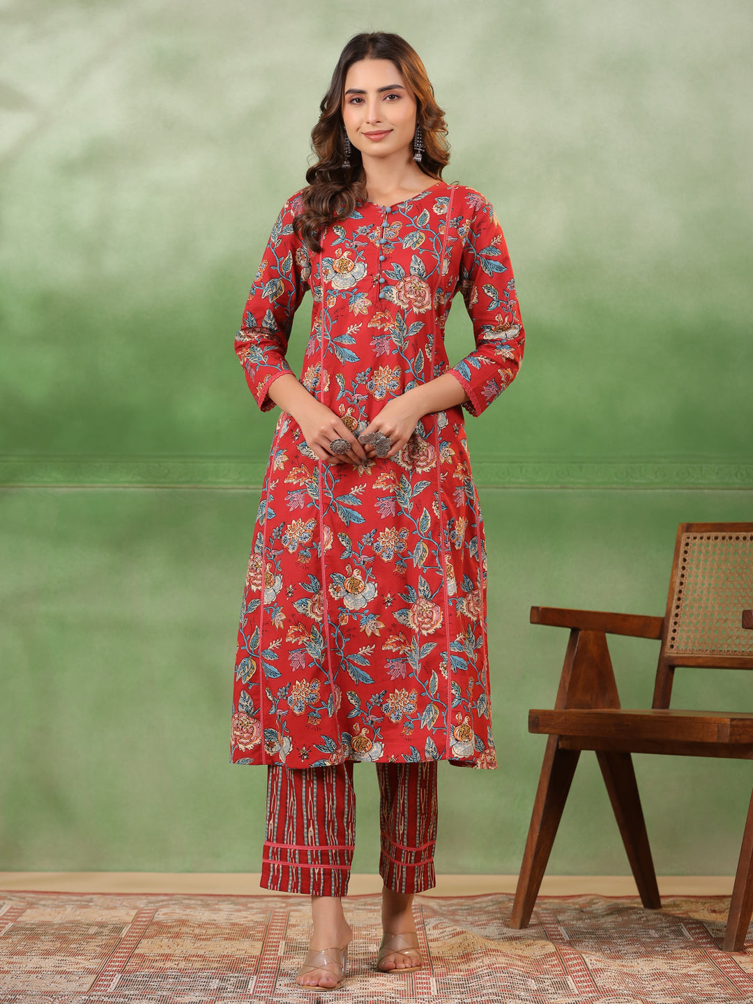 Maroon Cotton Round Neck Floral Printed Kurta Set For Women
