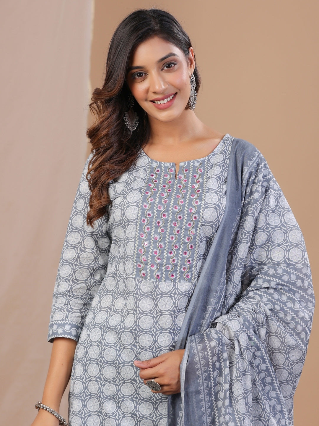 Women Grey Ethnic Motifs Printed Beads And Stones Pure Cotton Kurta With Trousers & With Dupatta
