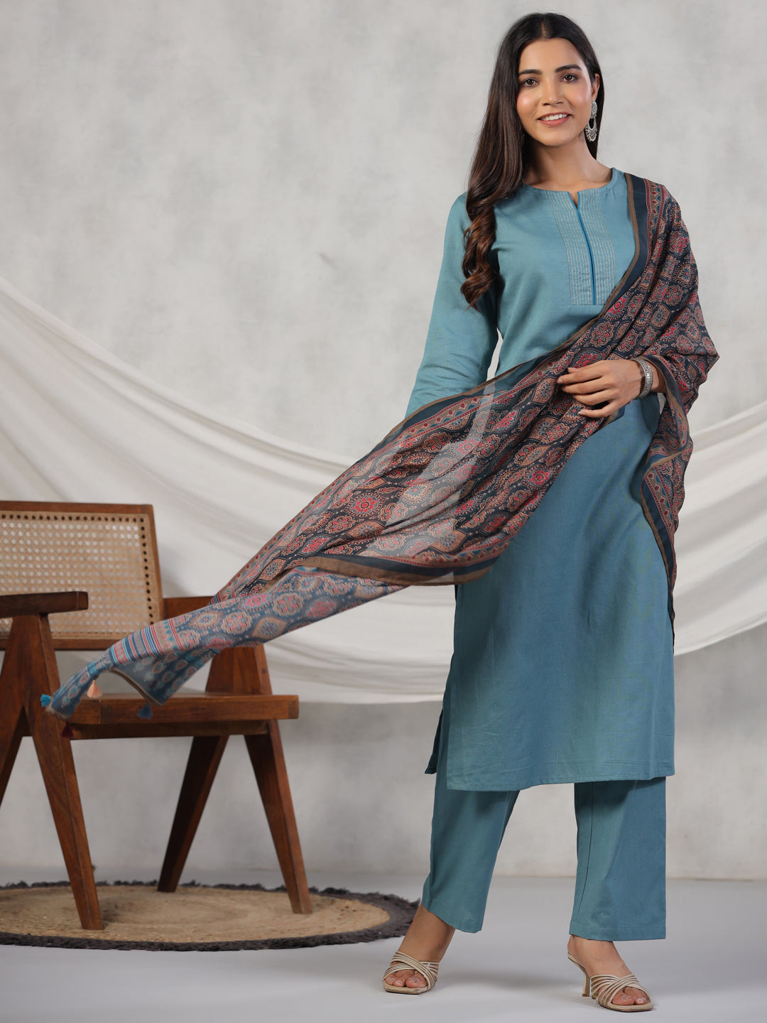 Women Cotton Flex Kurta Set With Chiffon Dupatta