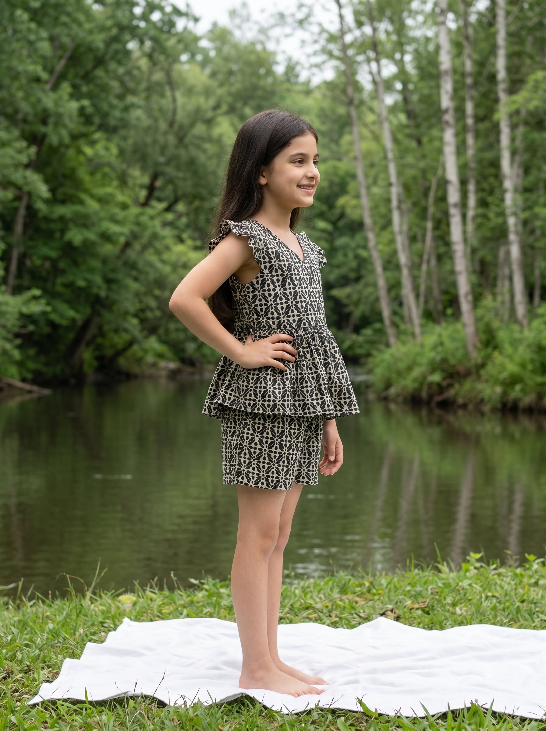 Black Round Neck Geometric Print Pure Cotton Night Suit For Kids