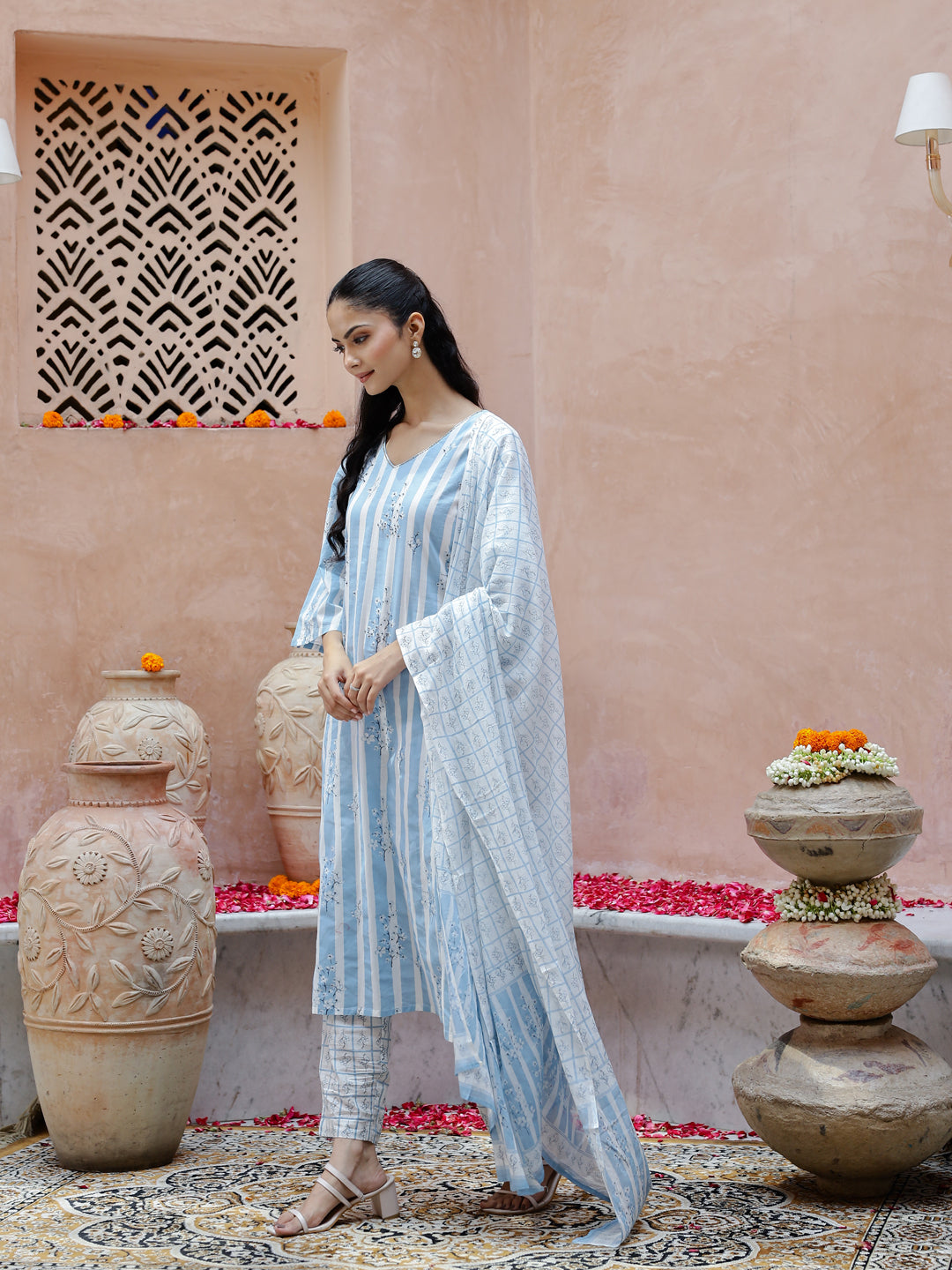 Floral Printed Cotton Kurta Set For Women