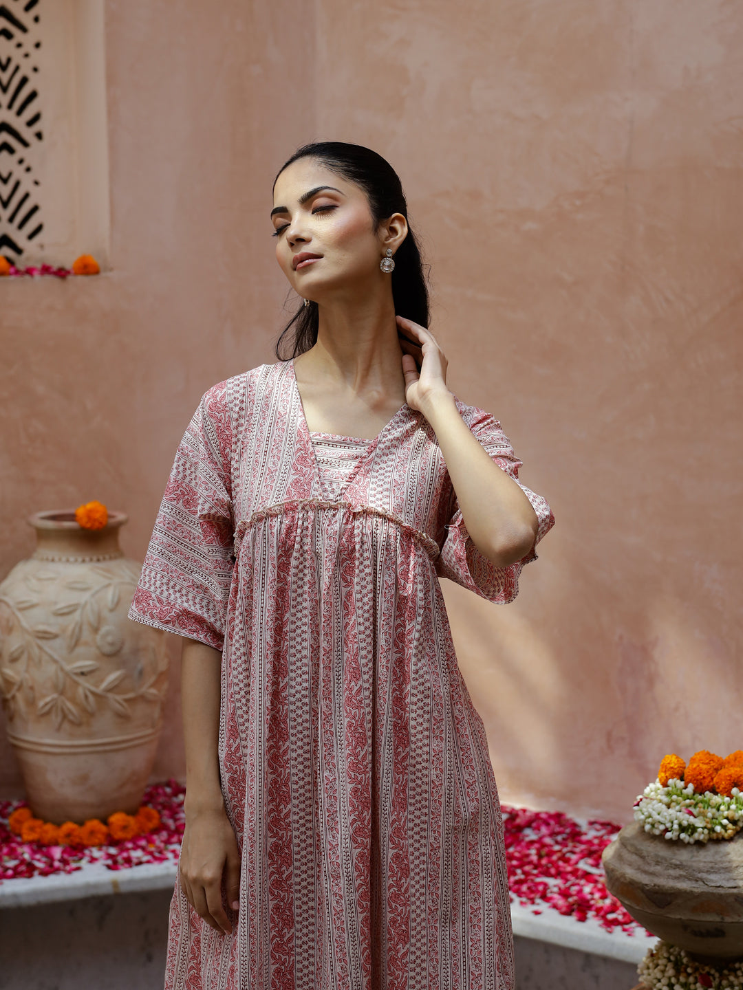Pink Cotton Kurta Set For Women