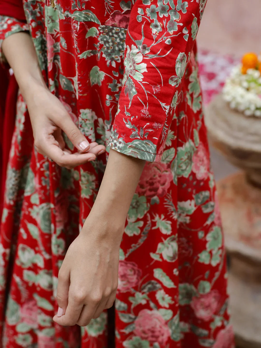 Red Floral Print V-Neck Cotton Kurta Set For Women