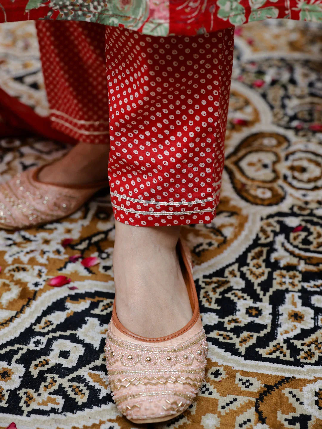 Red Floral Print V-Neck Cotton Kurta Set For Women