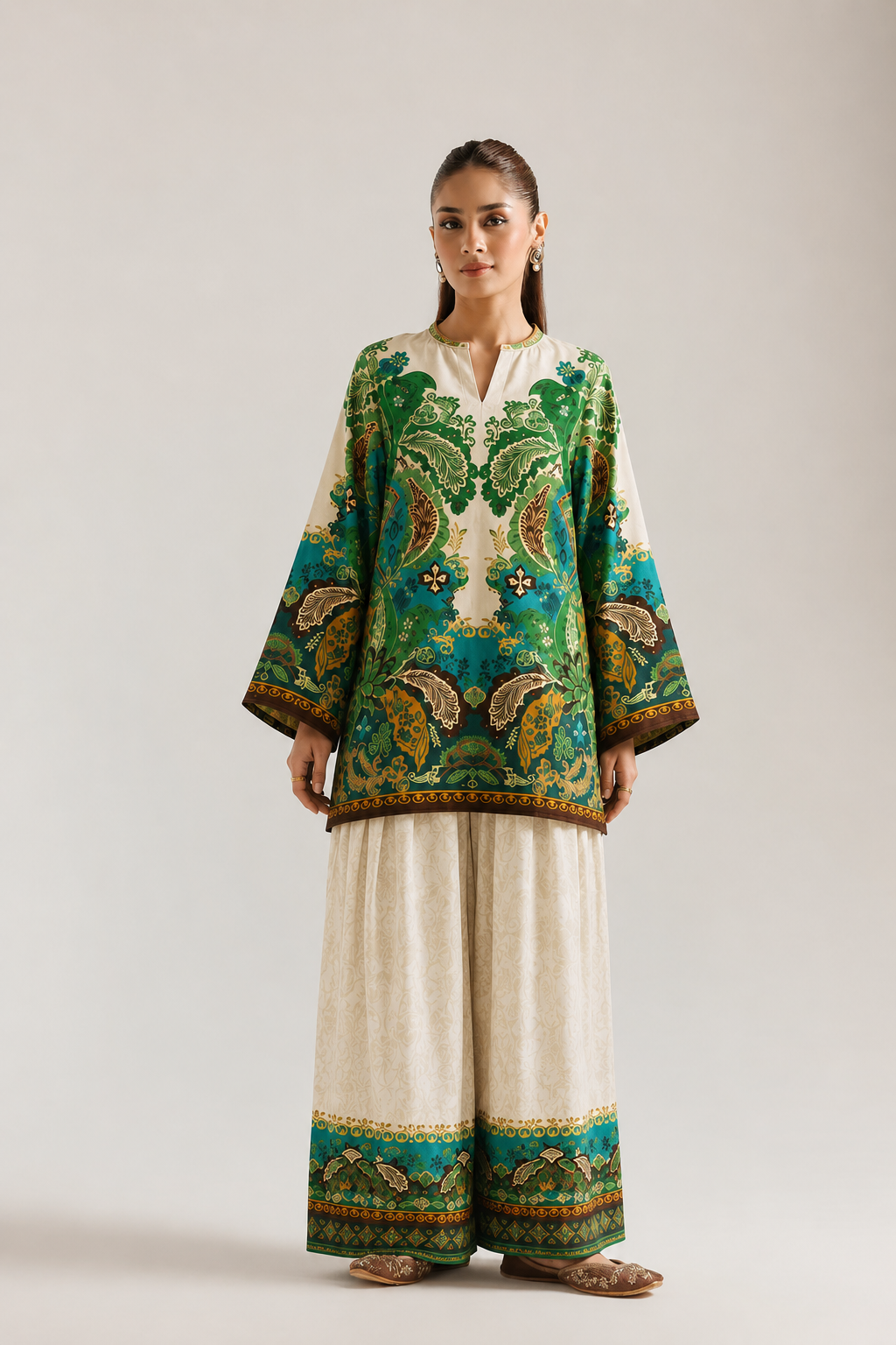 Off White Ethnic Paisley Print V-Neck Farsi Salwar Co-Ord Set For Women