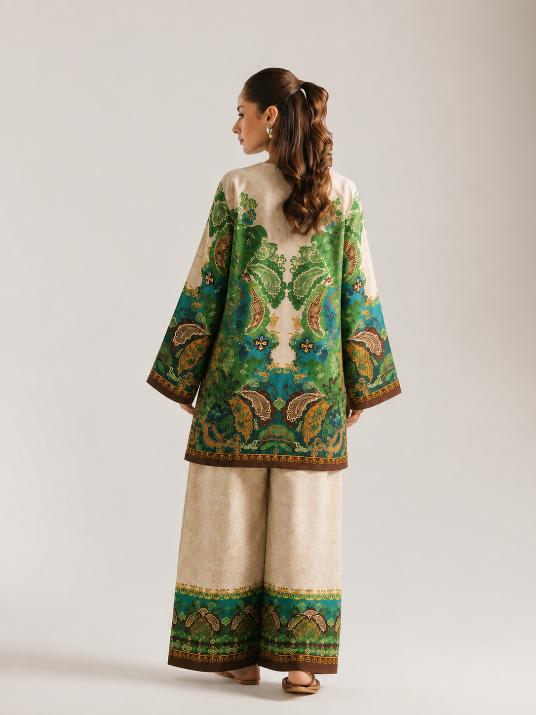 Off White Ethnic Paisley Print V-Neck Farsi Salwar Co-Ord Set For Women