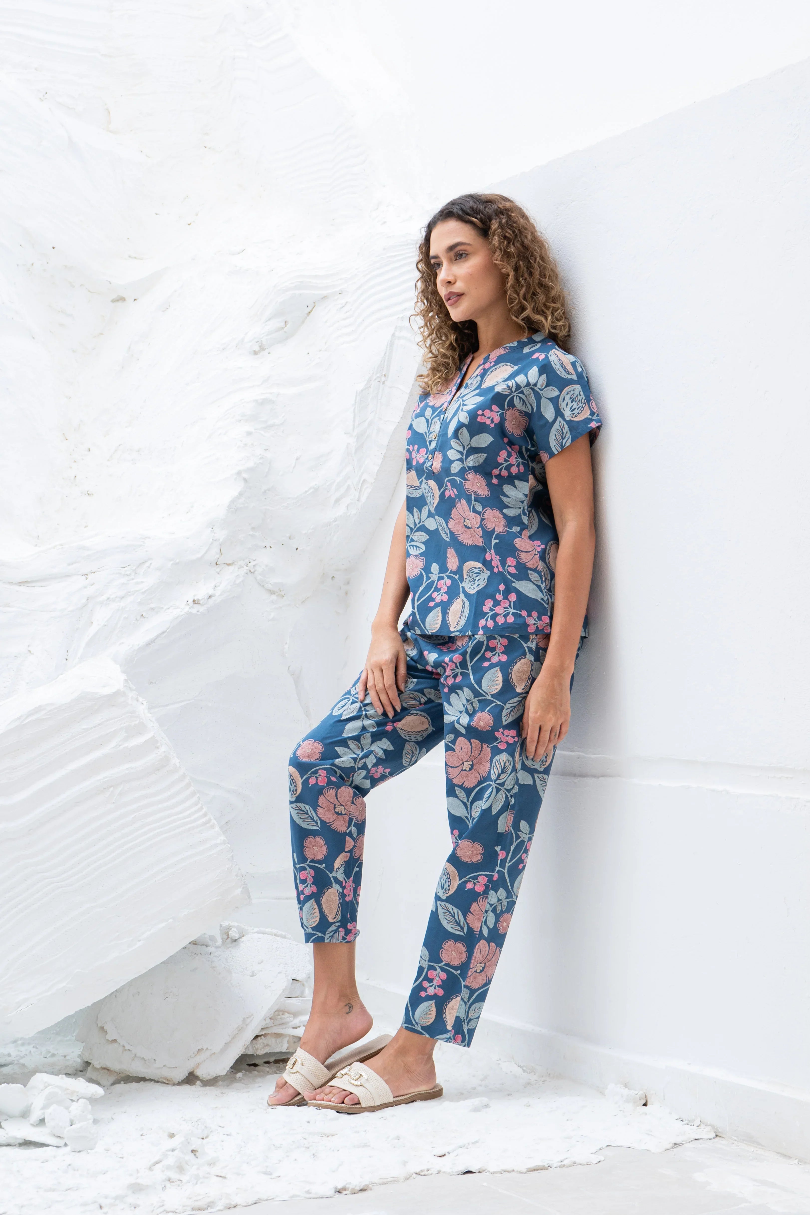 Blue Floral Printed Cotton Night Suit Set - SanskrutiHomes