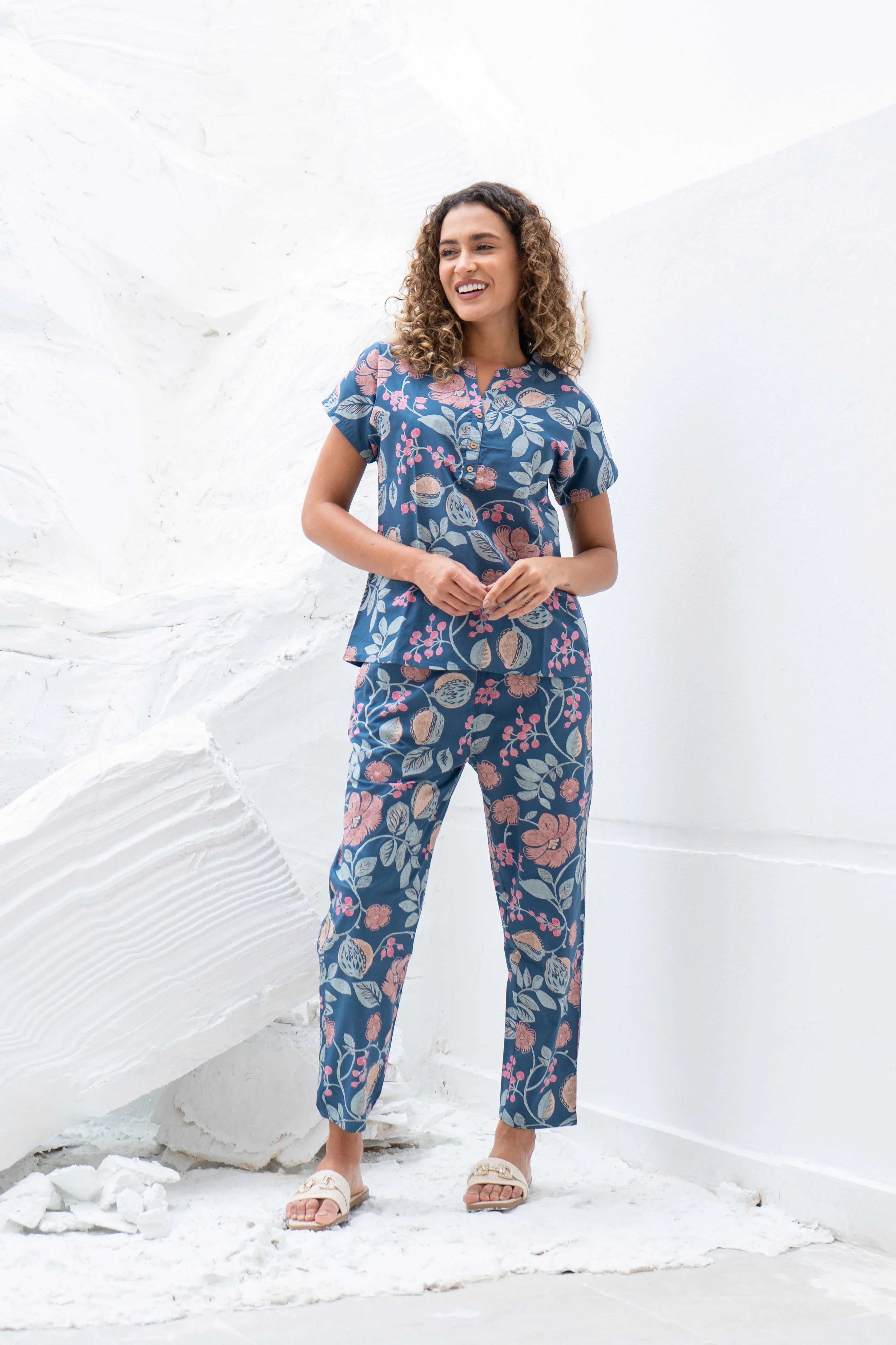 Blue Floral Printed Cotton Night Suit Set - SanskrutiHomes