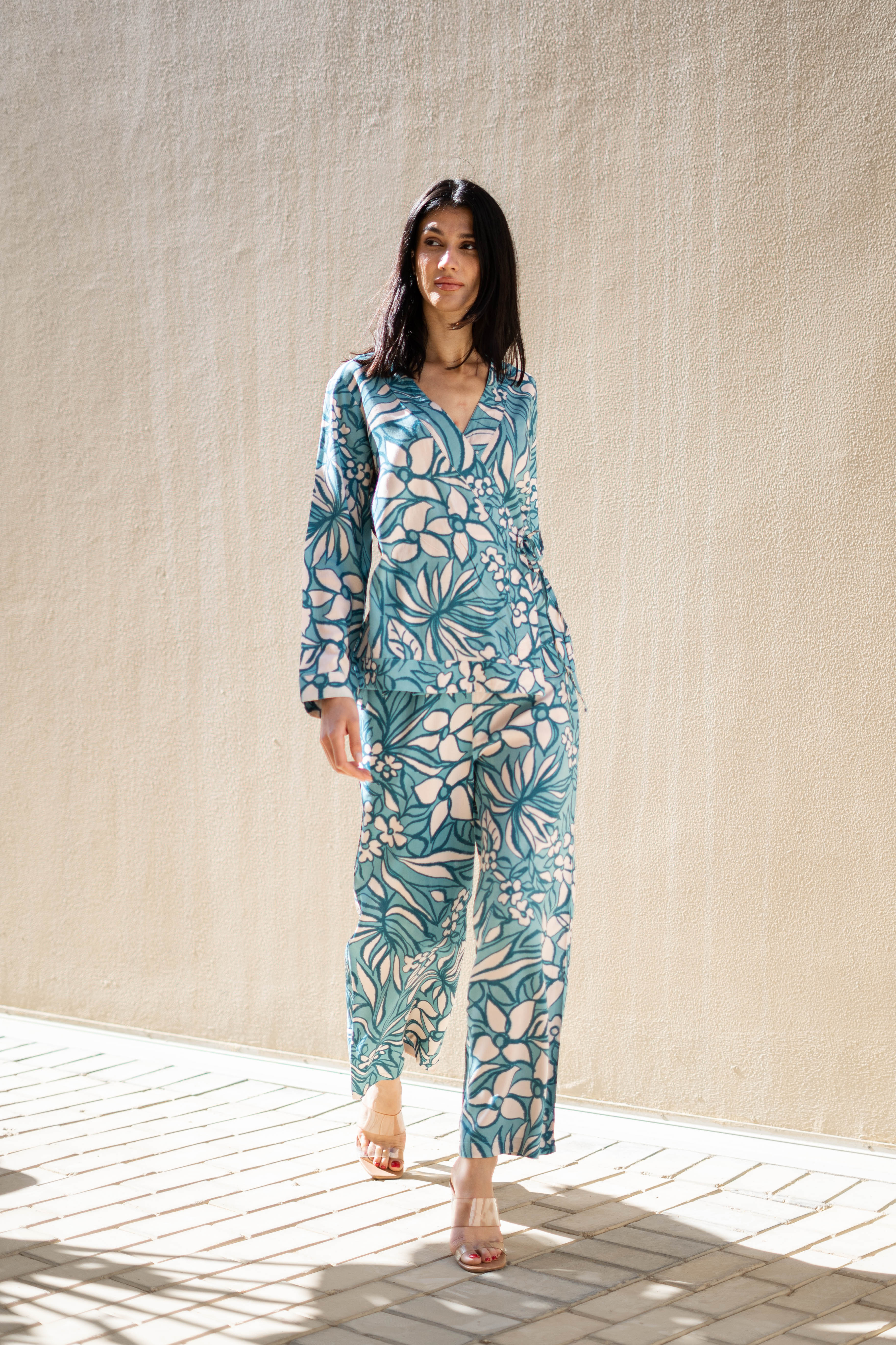 Green Floral Printed V-Neck Co-ords Set - SanskrutiHomes