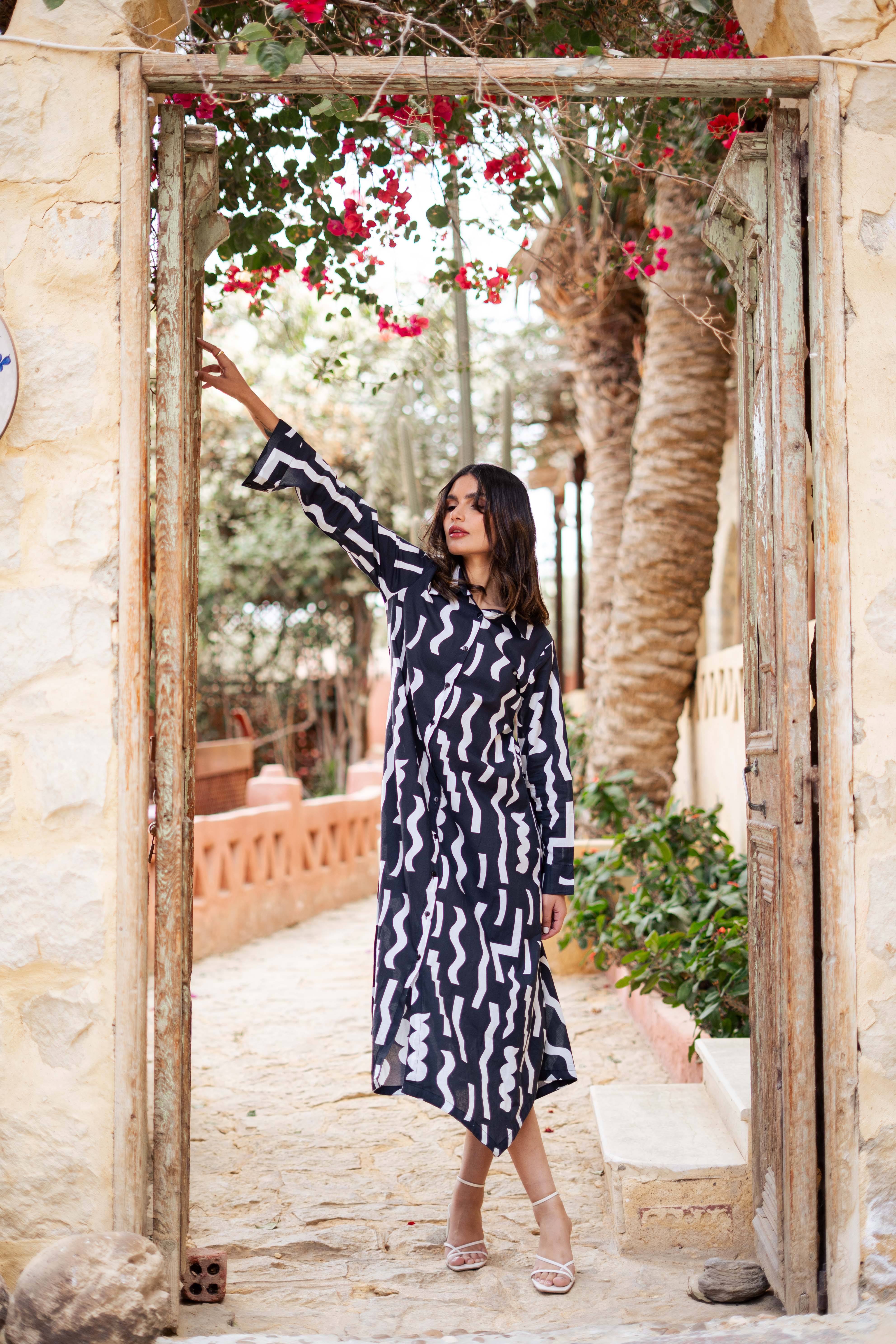 Black Cotton Shirt Collar Abstract Printed Dress For Women