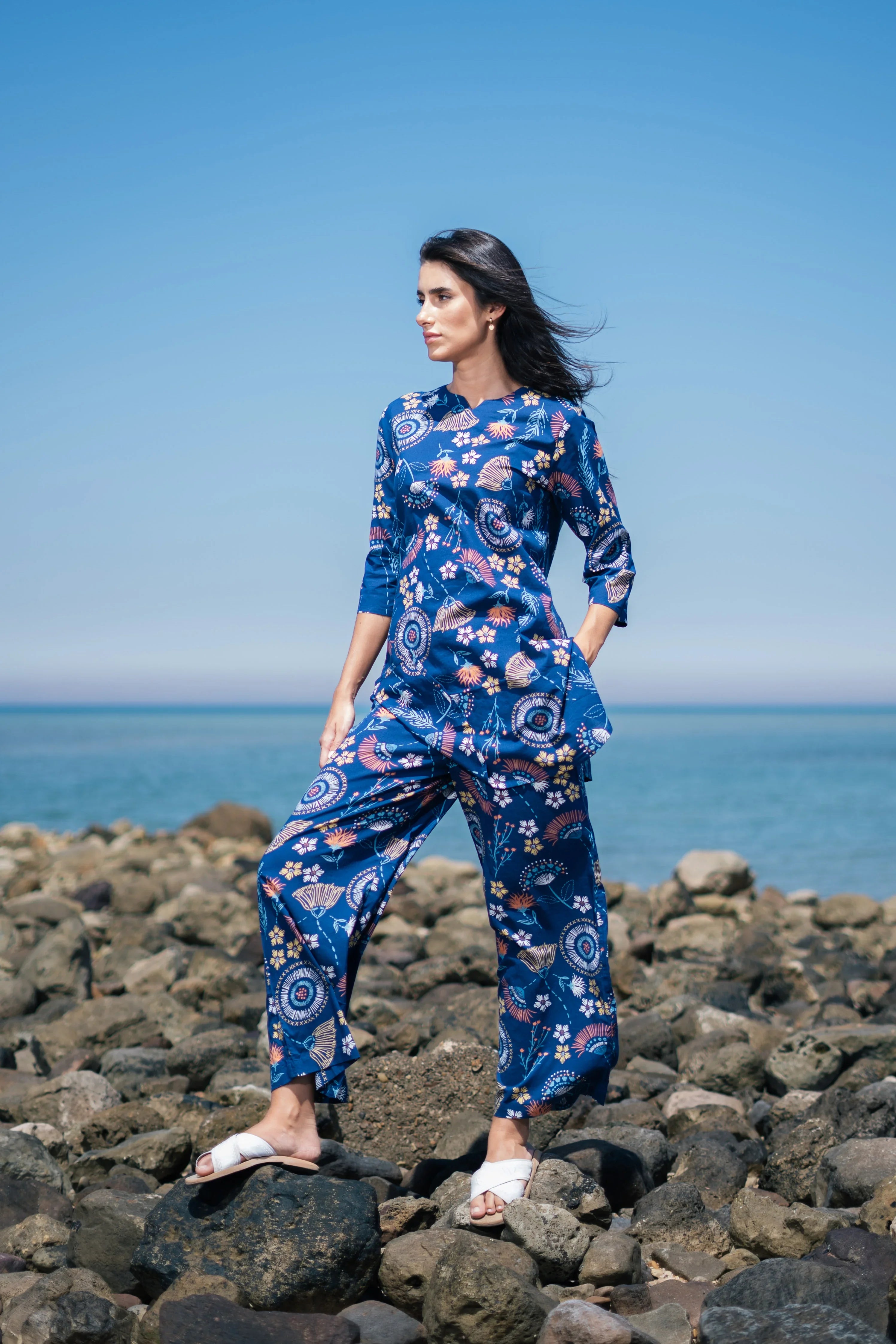 Women Blue Cotton Printed Night Suit Set - SanskrutiHomes