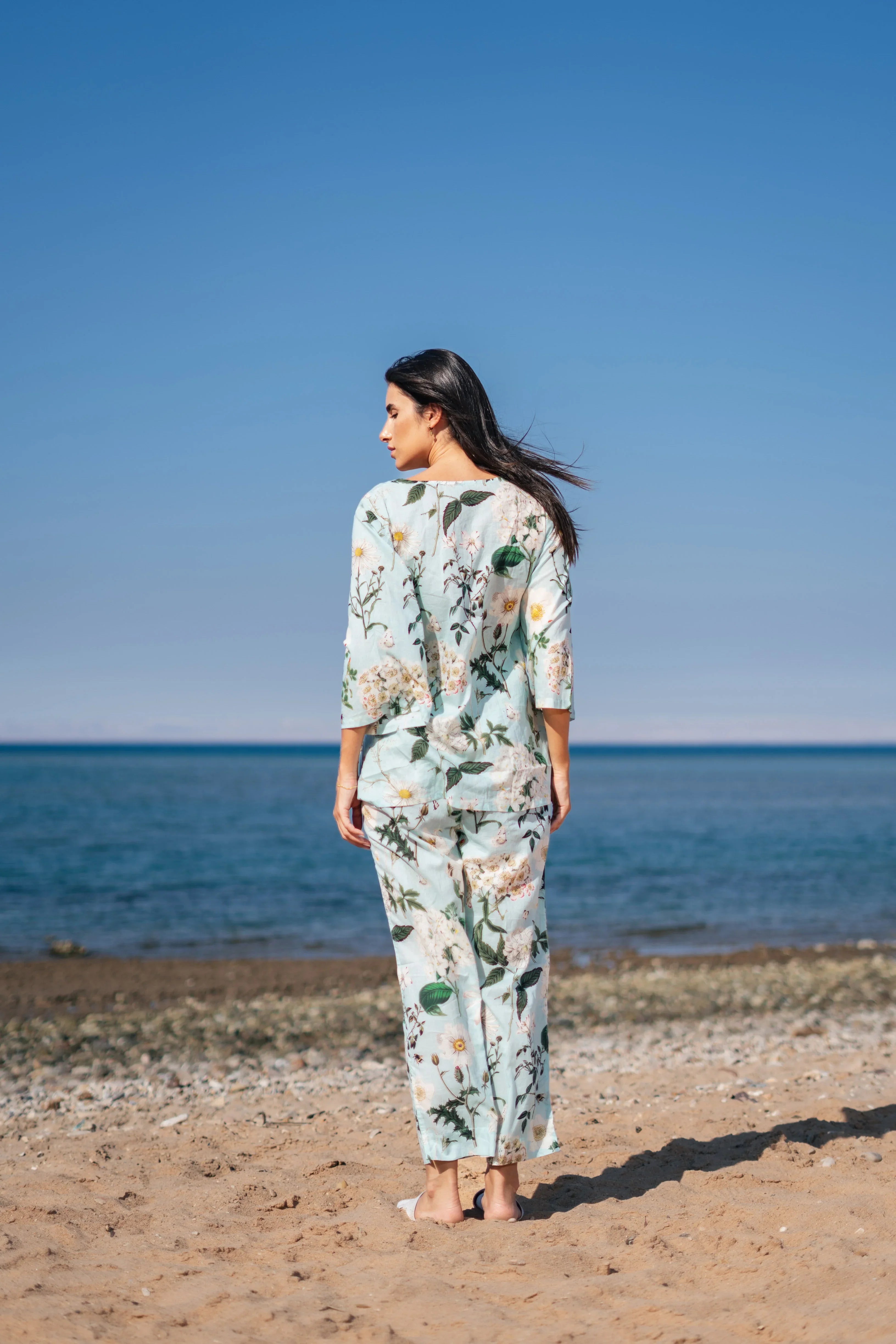 Green Flower Printed Night Suit Set - SanskrutiHomes