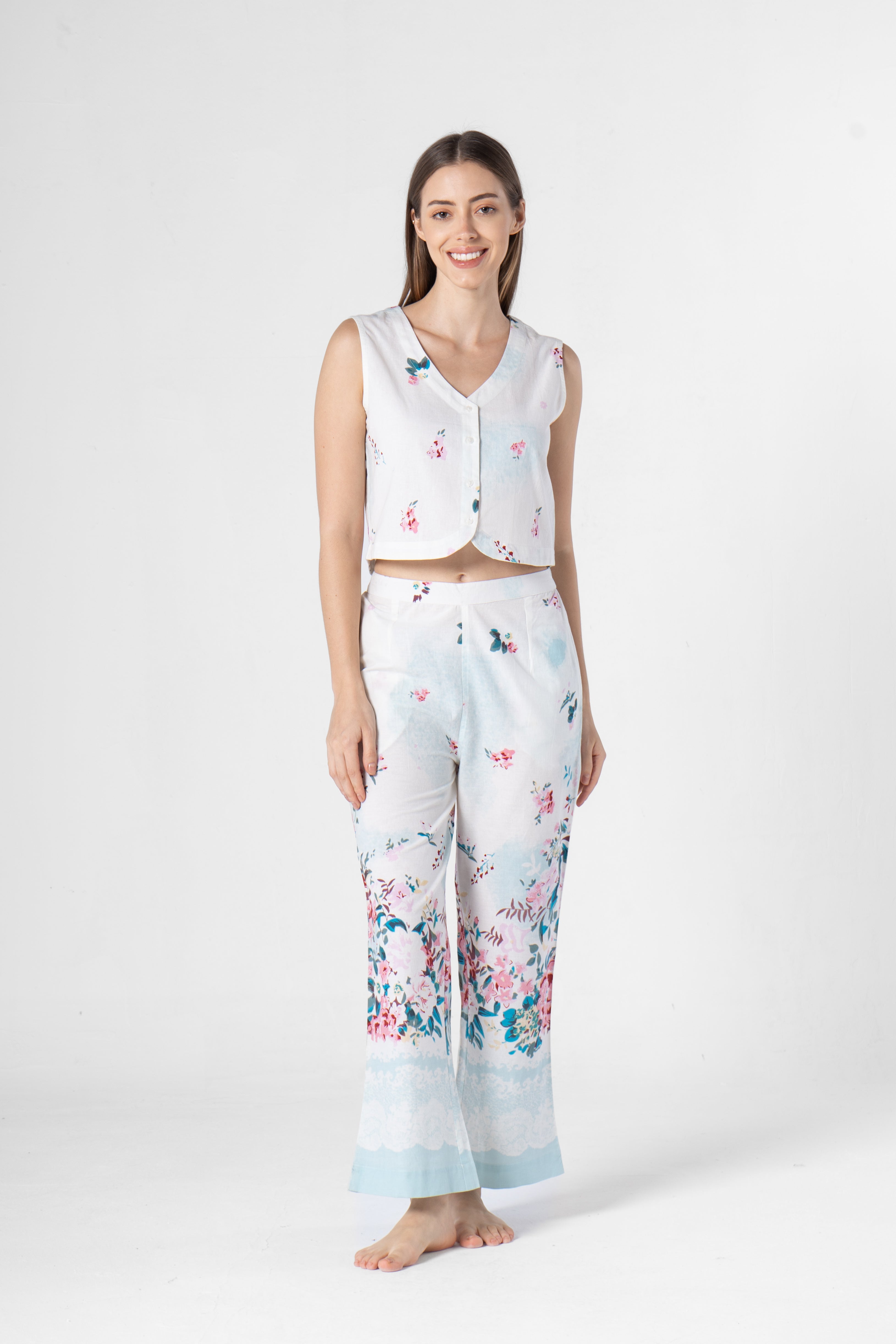 Floral Printed Sleeveless Co-ords Set - SanskrutiHomes