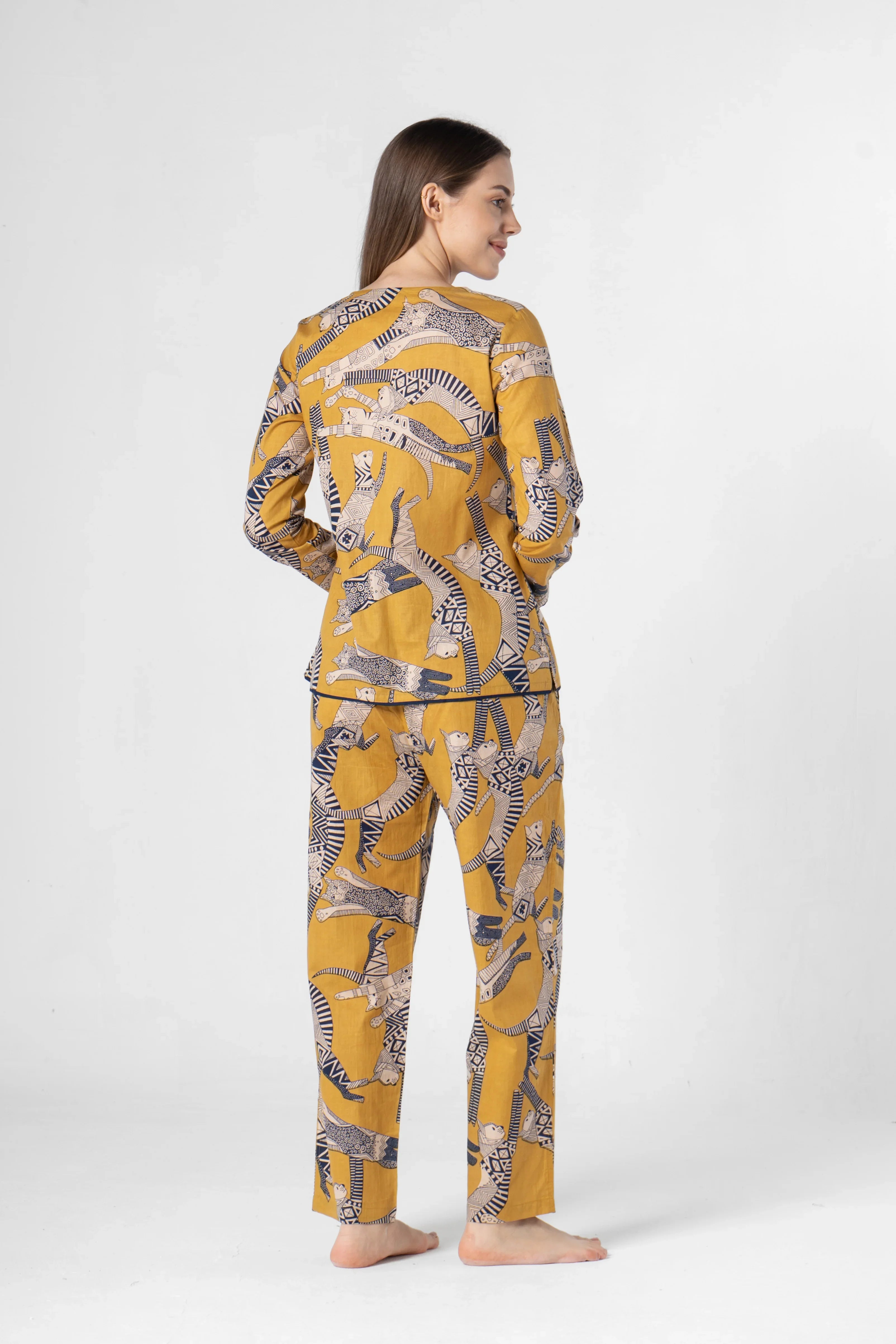 Yellow Animal Print Cotton Night Suit Set - SanskrutiHomes