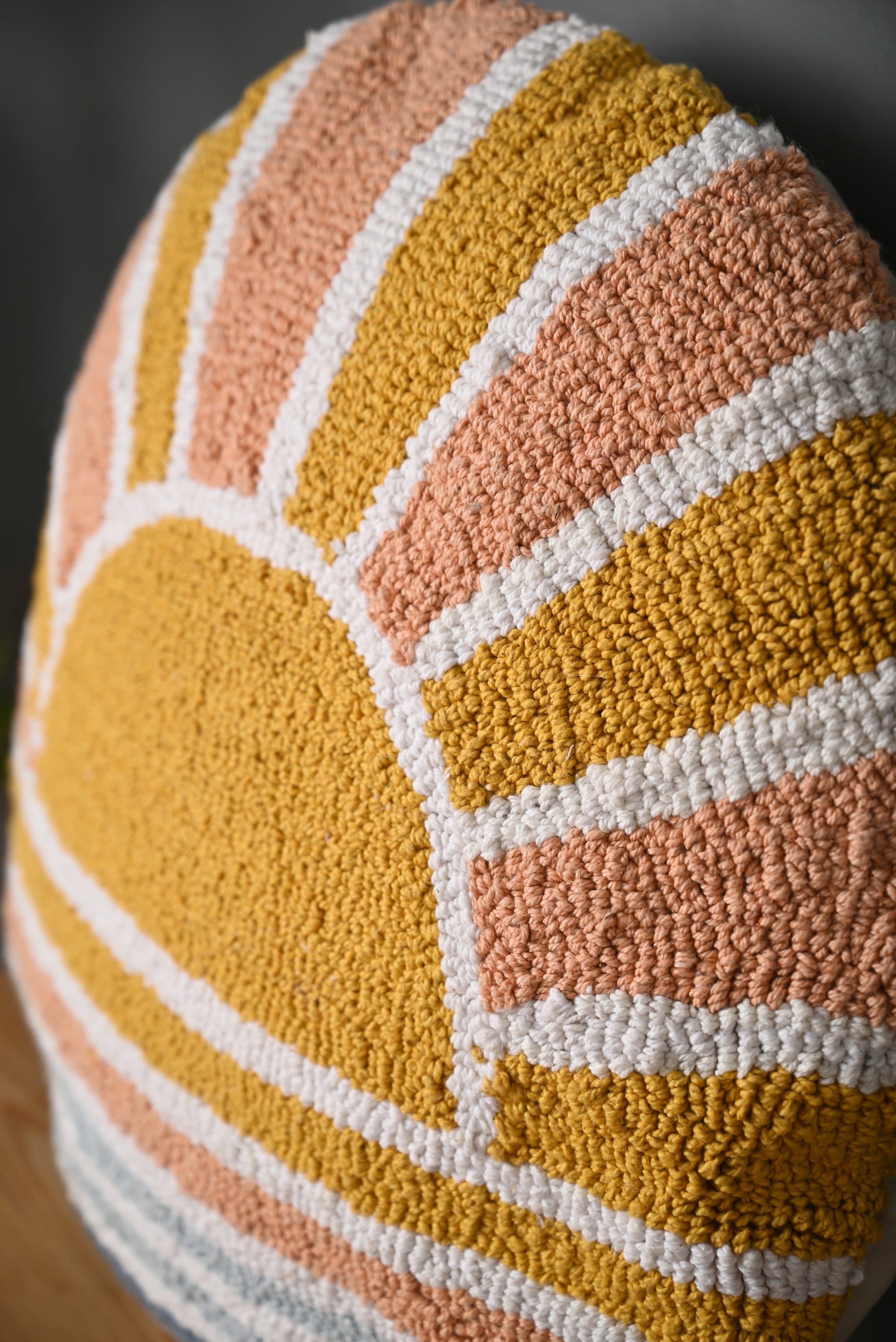 Multicolor Round Truffted Cotton Cushion Cover