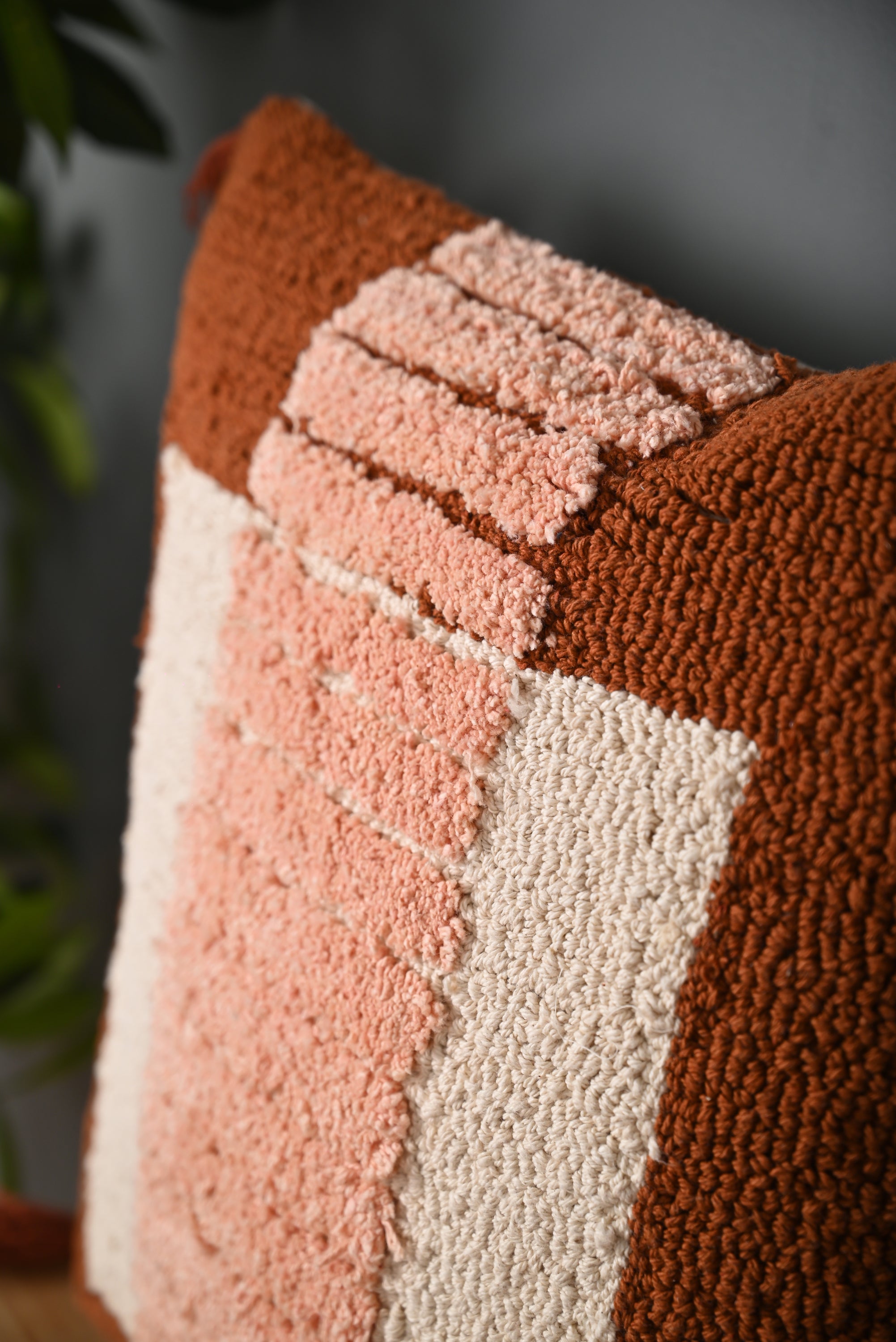 Tuffted Multicolor Cotton Cushion Cover