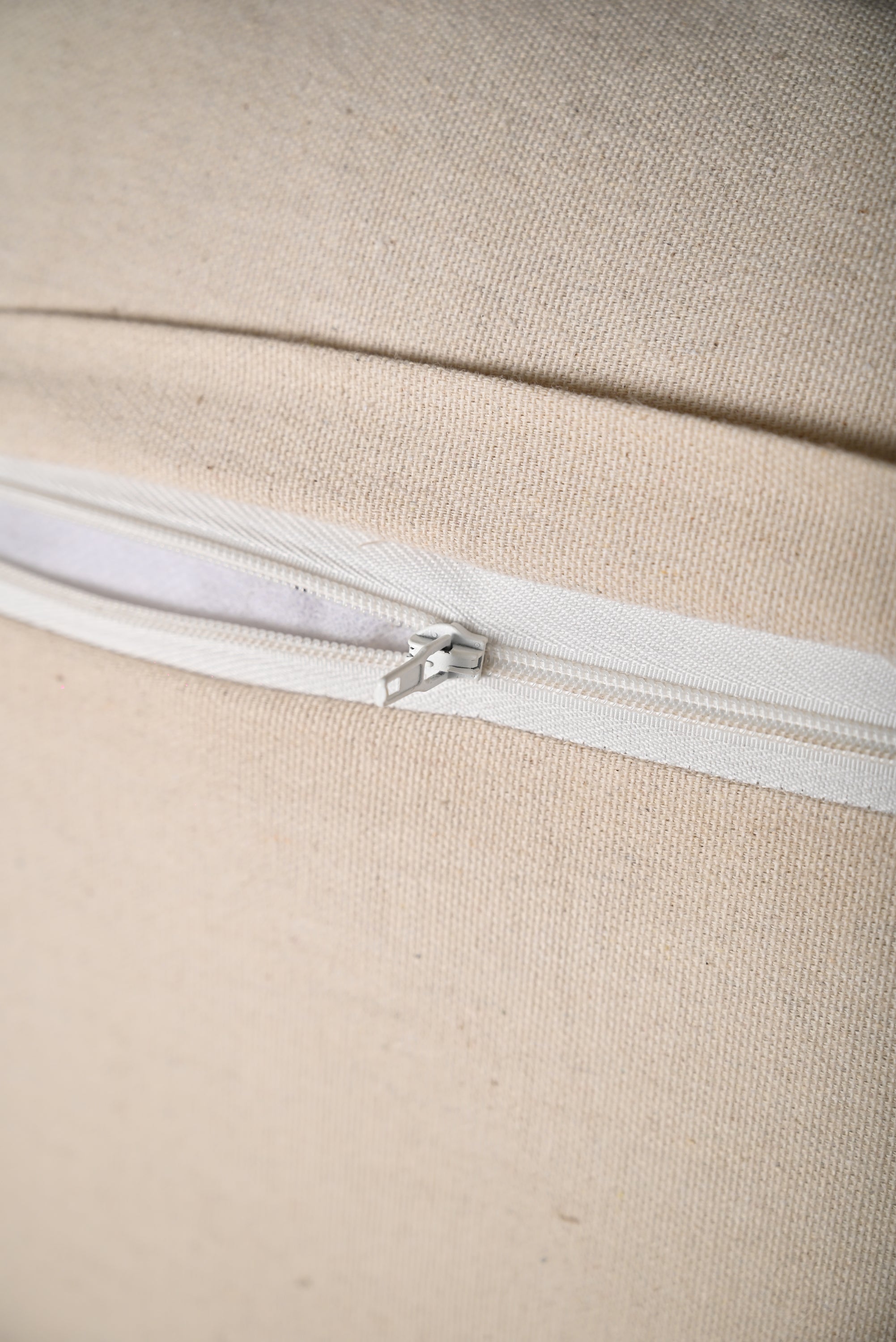 Beige Color Truffted Cotton Cushion Cover