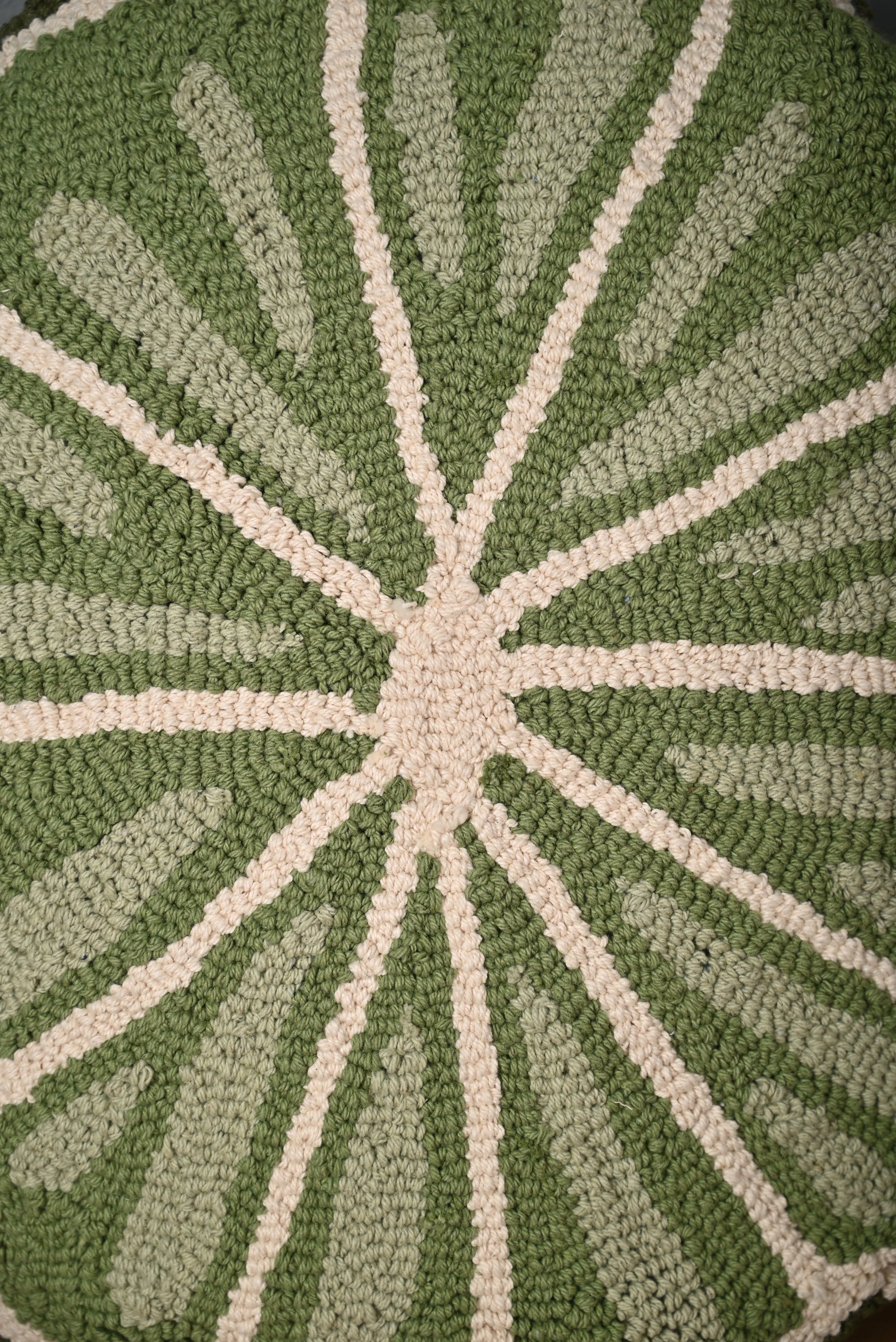 Green Round Shape Truffted Cotton Cushion Cover