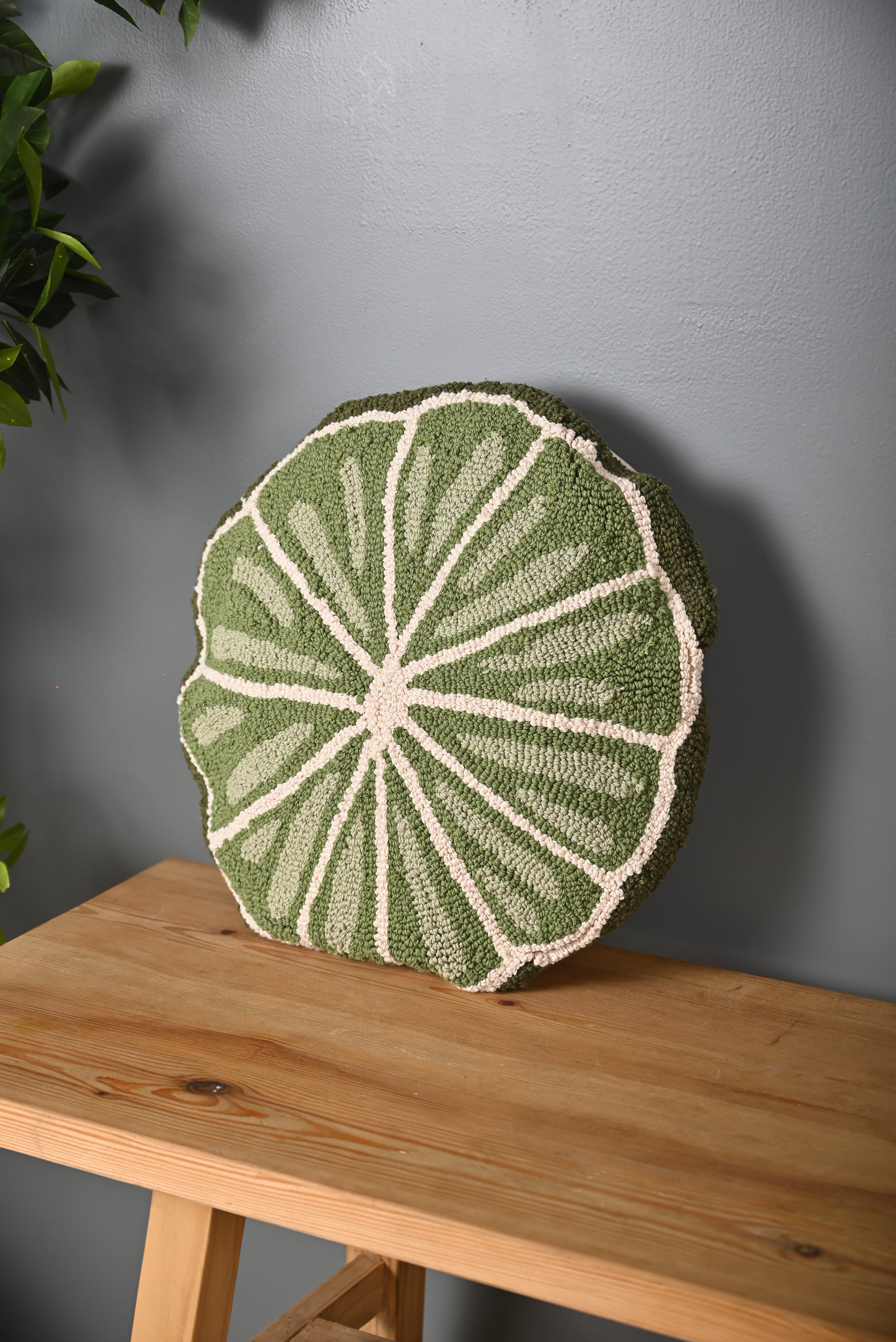 Green Round Shape Truffted Cotton Cushion Cover