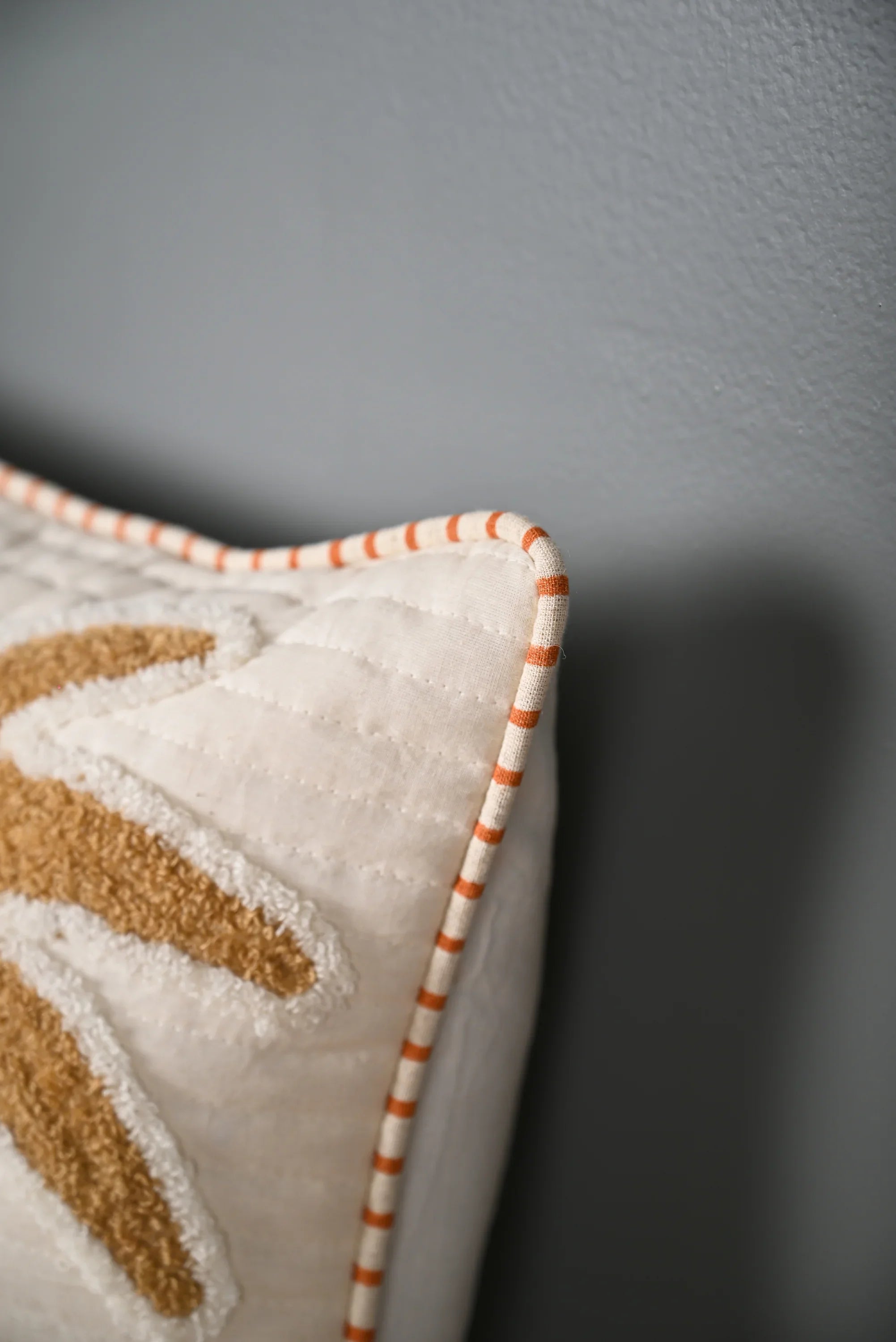 Beige Coconut Tree Design Truffted Cushion Cover - SanskrutiHomes