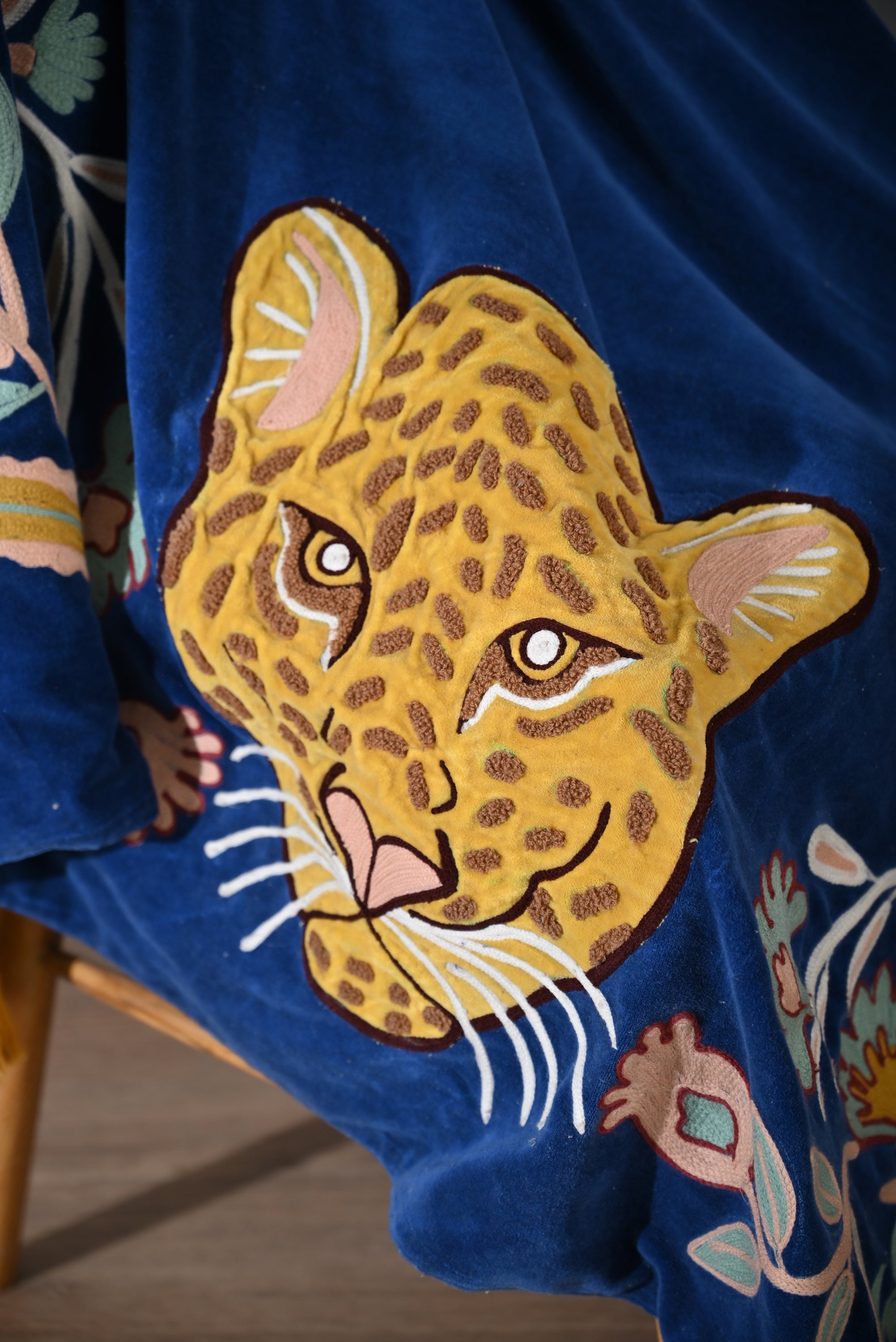 Blue Color Animal Embroidery Throw