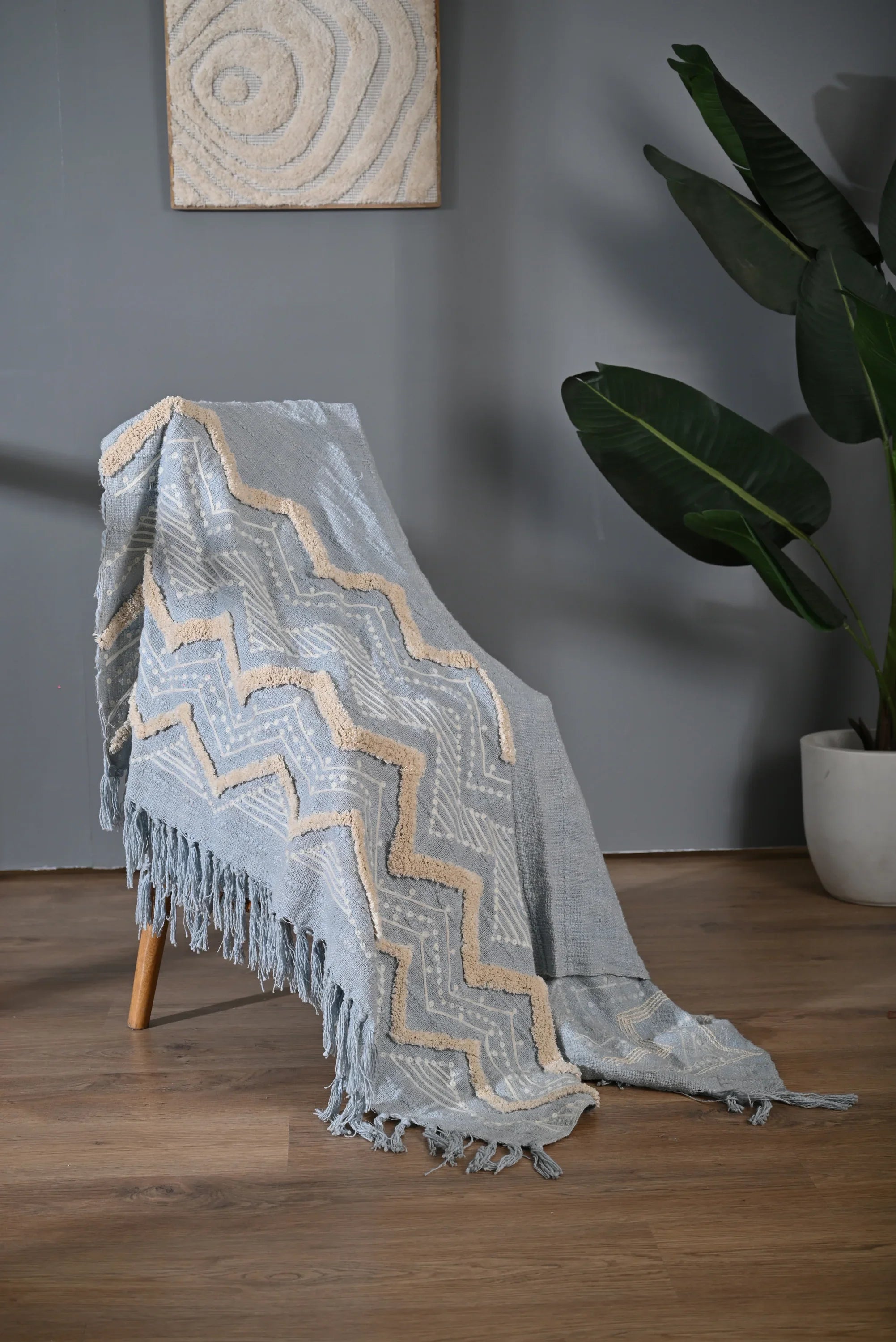 Blue Color Zig Zag Design Embroidery Throw