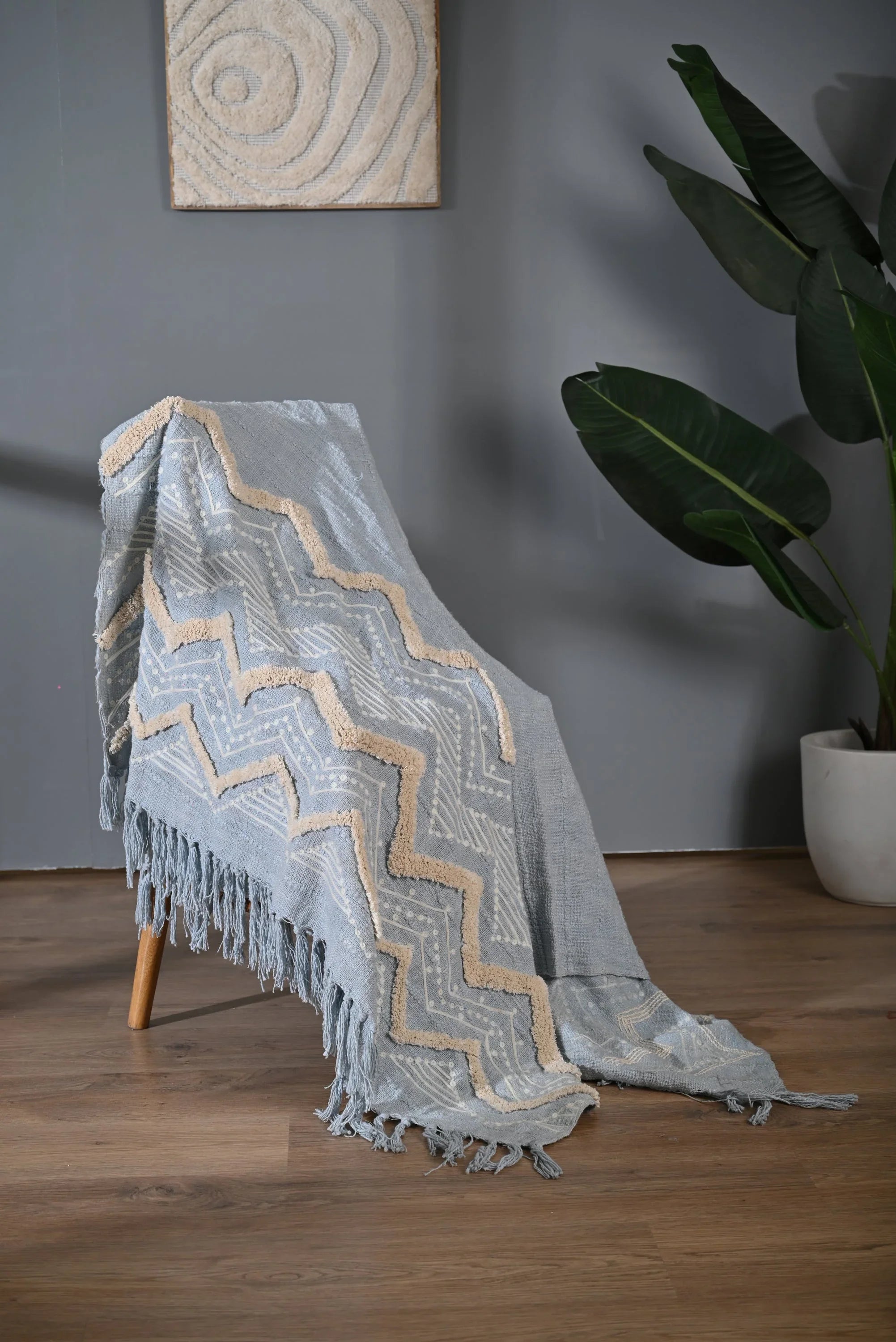 Blue Color Zig Zag Design Embroidery Throw