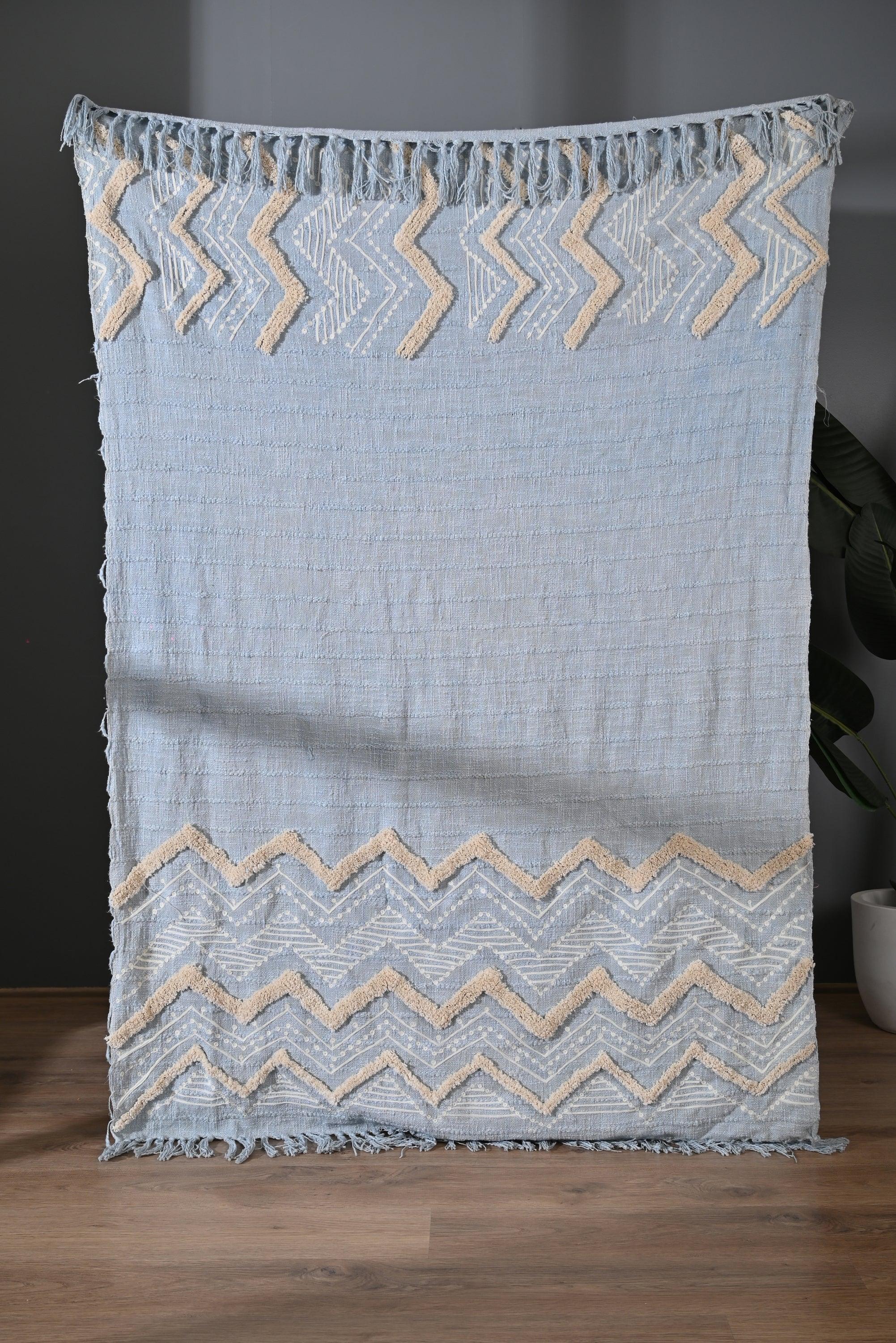 Blue Color Zig Zag Design Embroidery Throw
