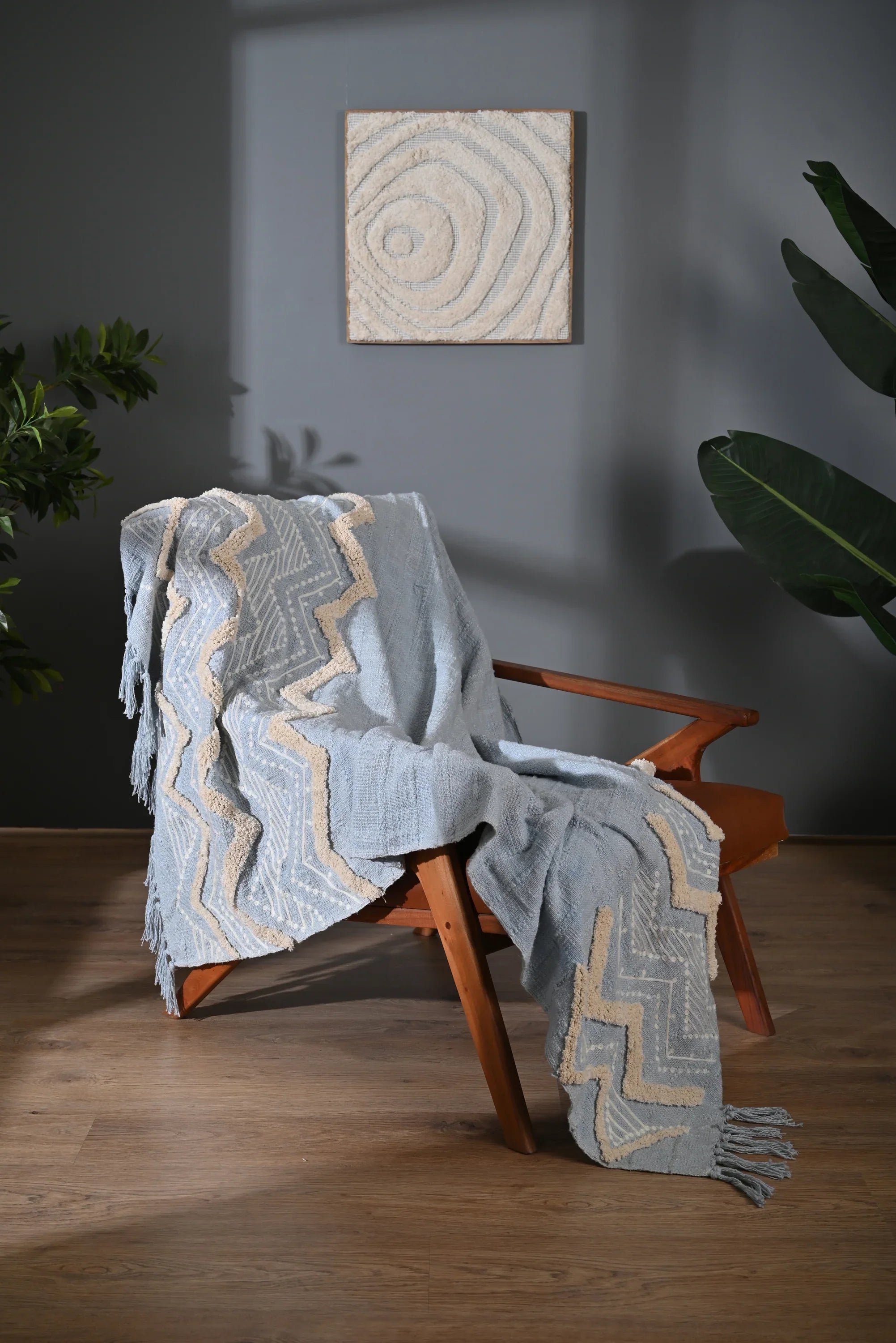 Blue Color Zig Zag Design Embroidery Throw