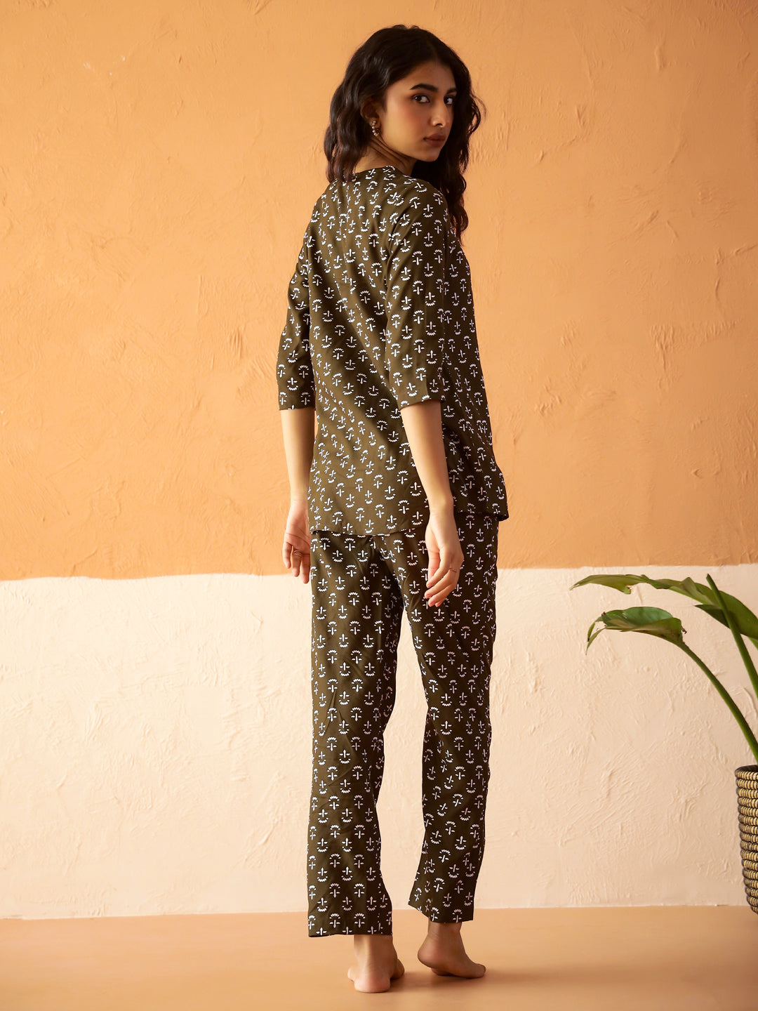 Olive Round Neck Viscose Rayon Printed Night Suit For Women
