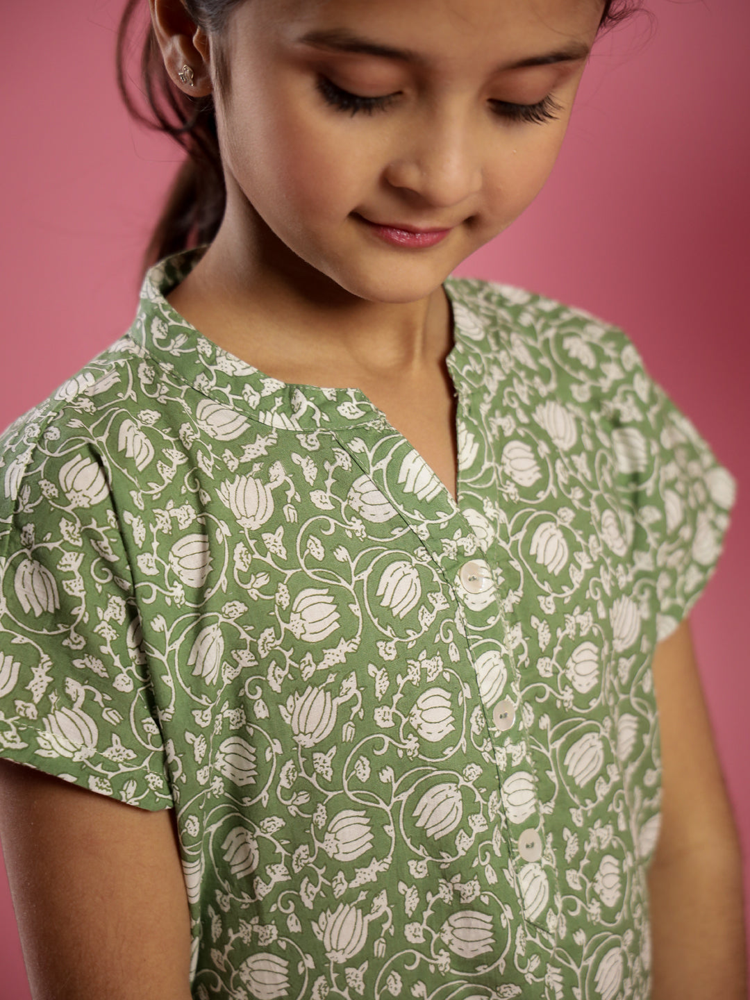 Green Floral Printed Round Neck Night Suit for Kids