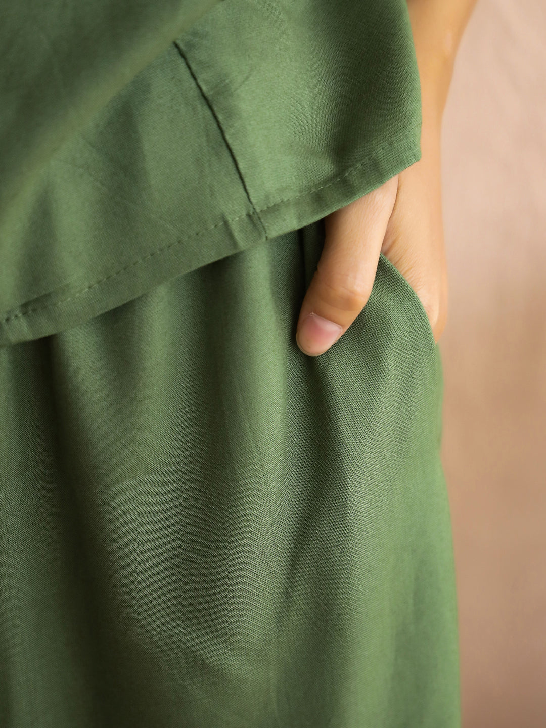 Green V-Neck Viscose Rayon Top Checked Co-ords Set for Women - SanskrutiHomes