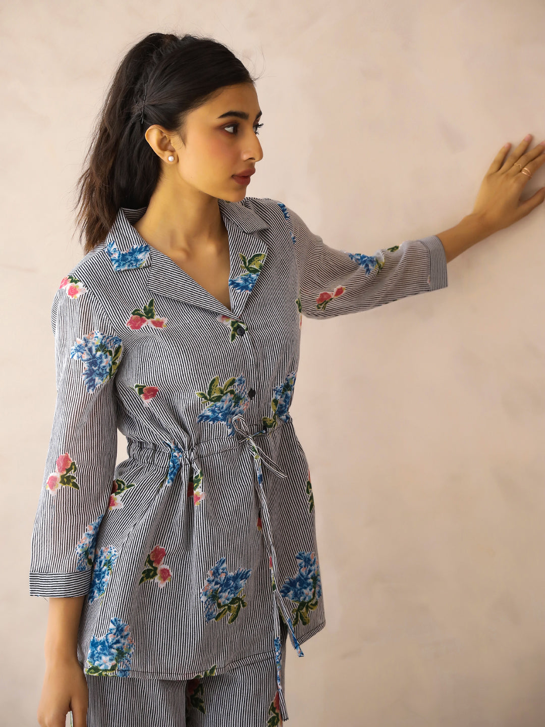 Blue Lapel Collar Pure Cotton Striped Striped Night Suit For Women