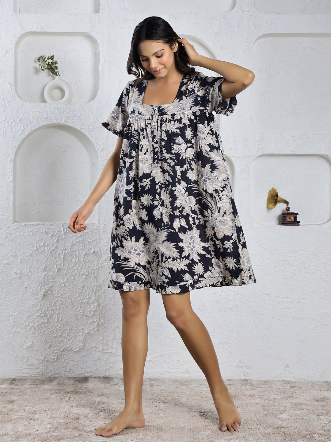 Floral print cotton Night Dress - SanskrutiHomes