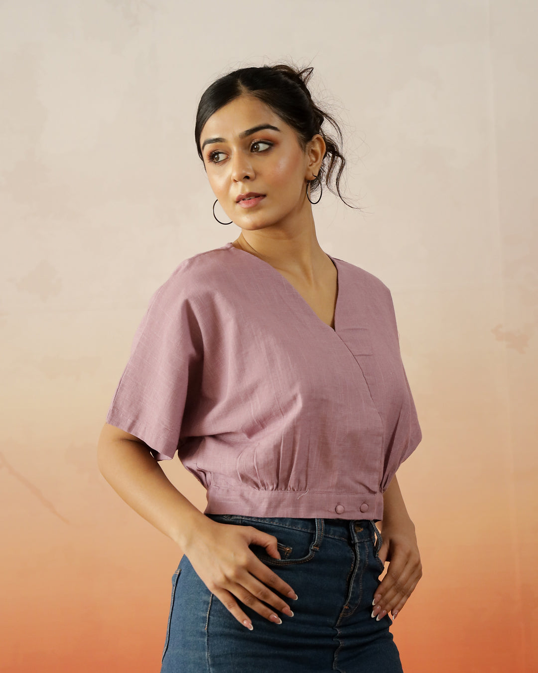 Lavender Color V-Neck Crop Top