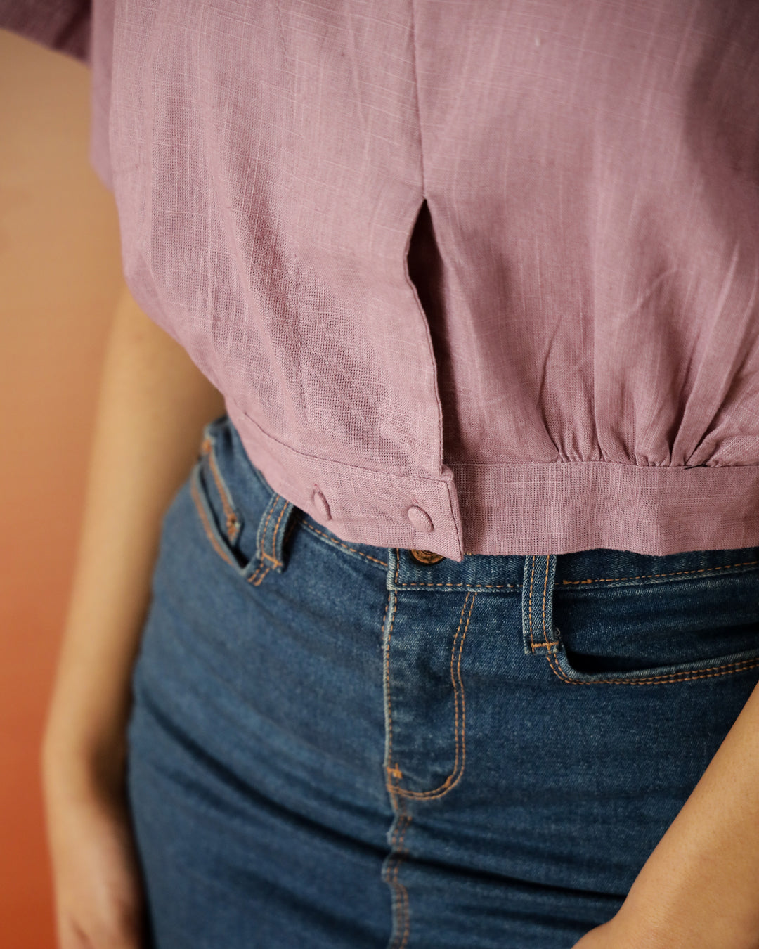 Lavender Color V-Neck Crop Top