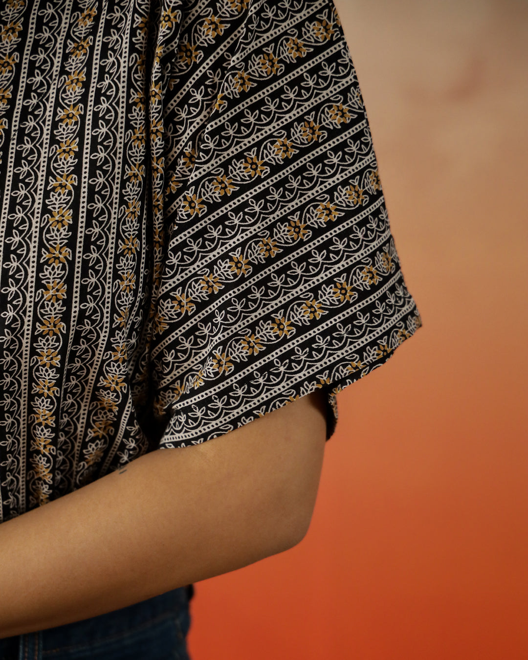 Black Cotton Printed Crop Top