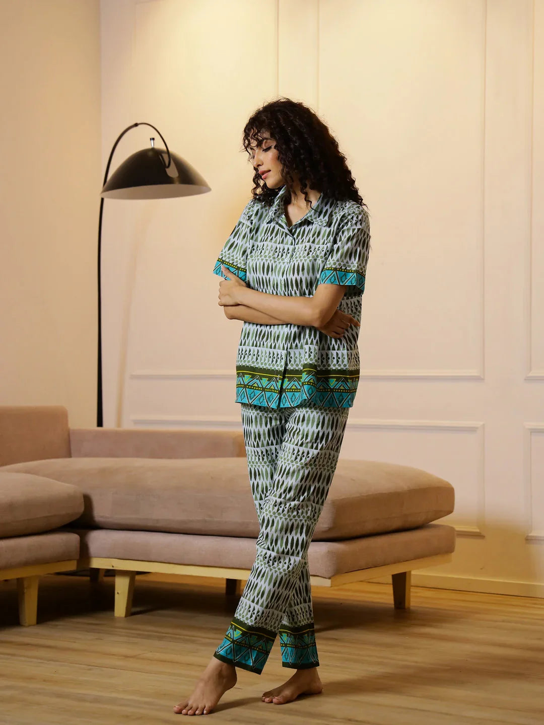 Women Geometric Printed Night suit - SanskrutiHomes