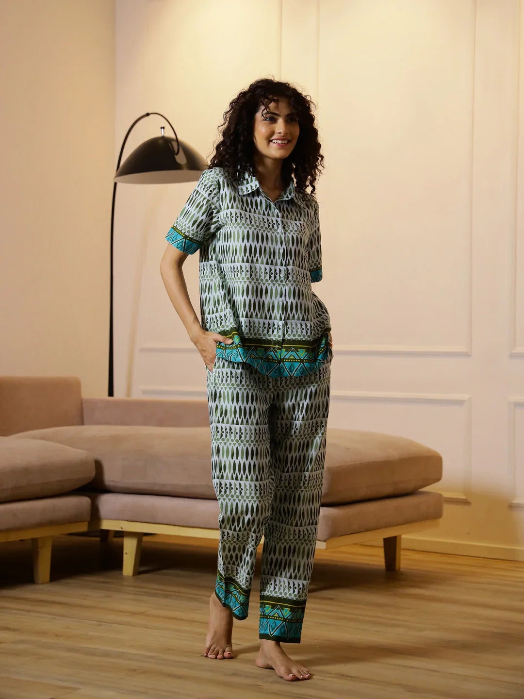 Women Geometric Printed Night suit - SanskrutiHomes
