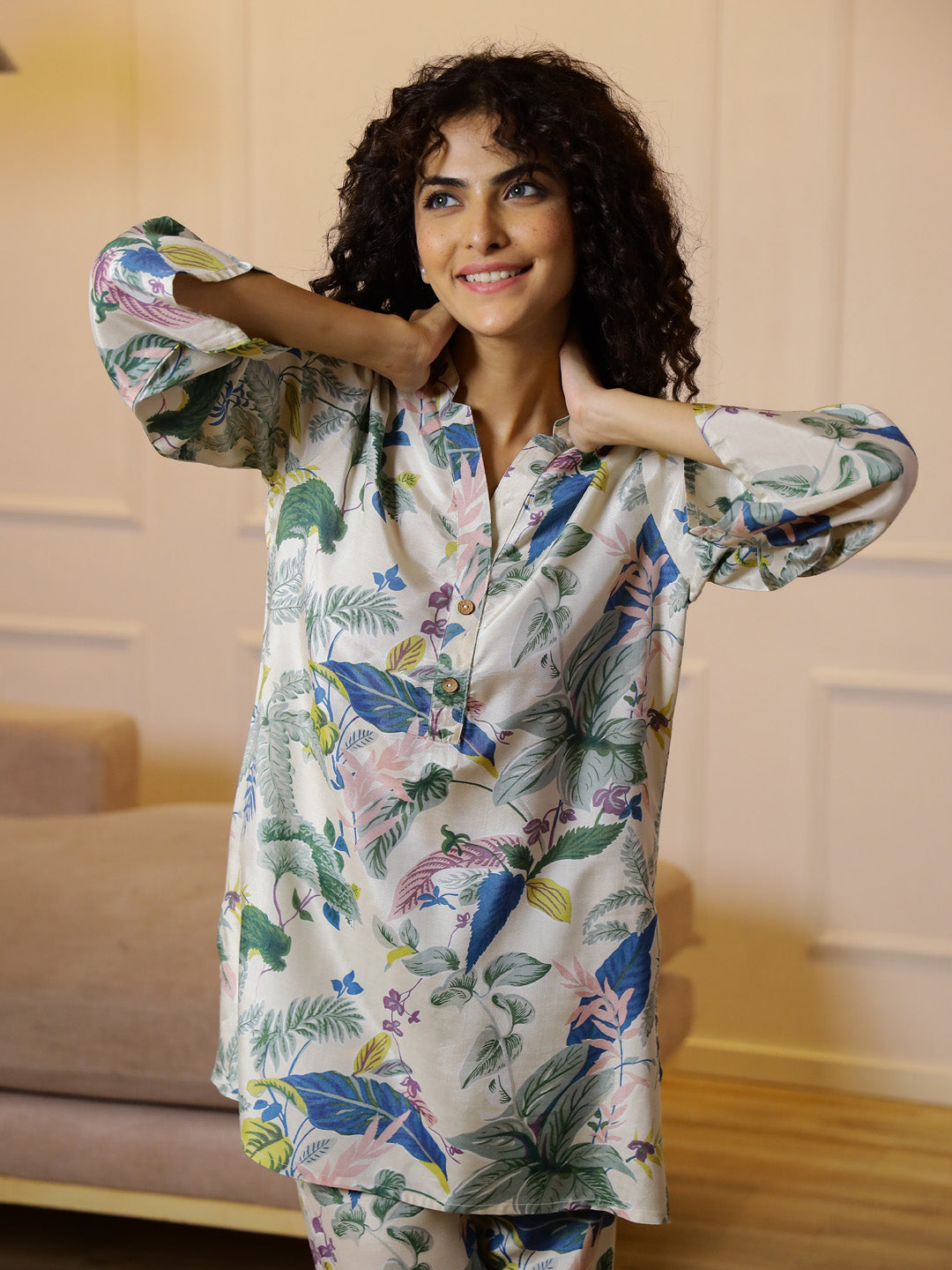 Floral Printed V-Neck Cotton Night Suit - SanskrutiHomes
