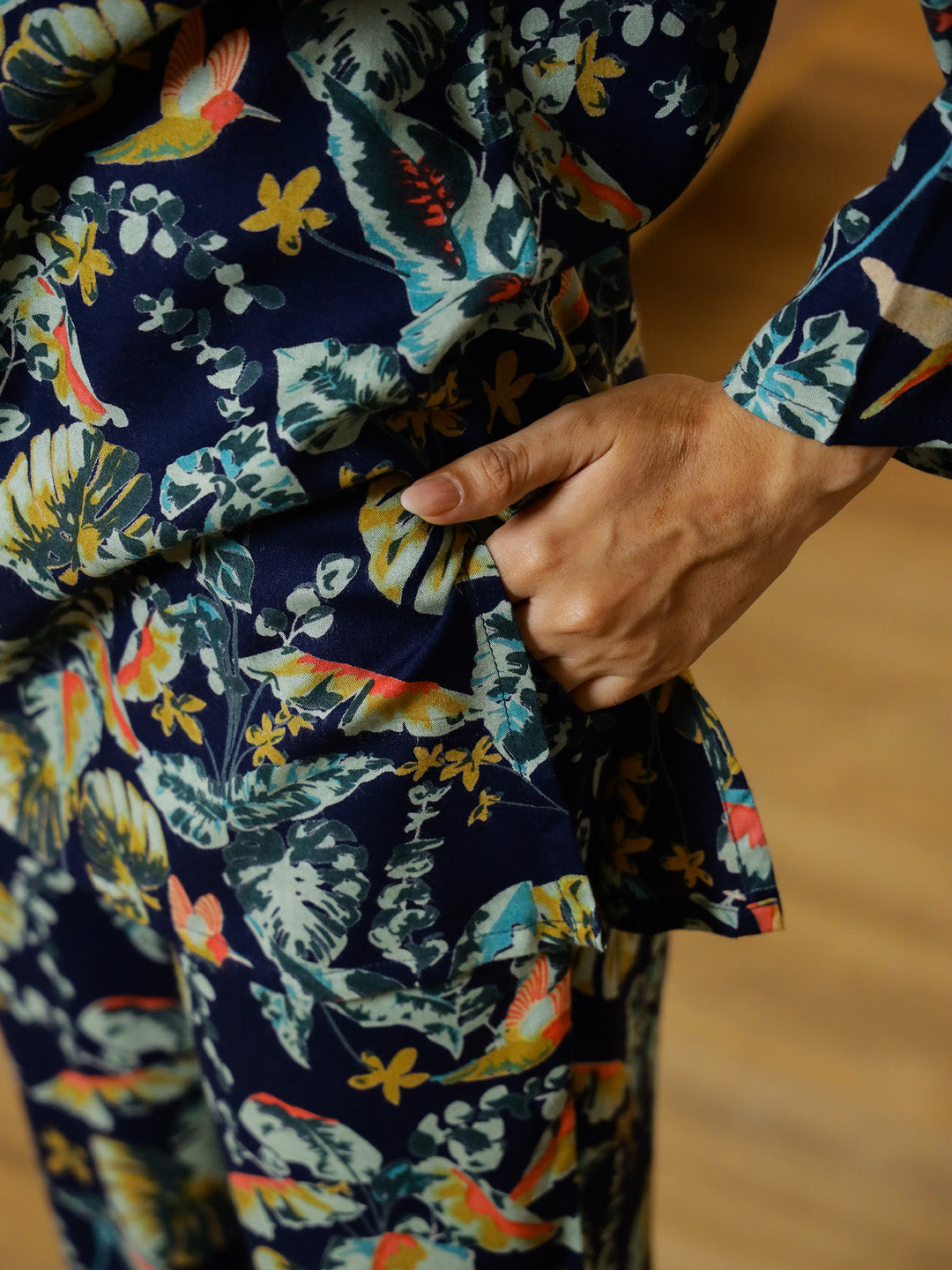 Blue Floral Printed V-Neck Cotton Night Suit - SanskrutiHomes