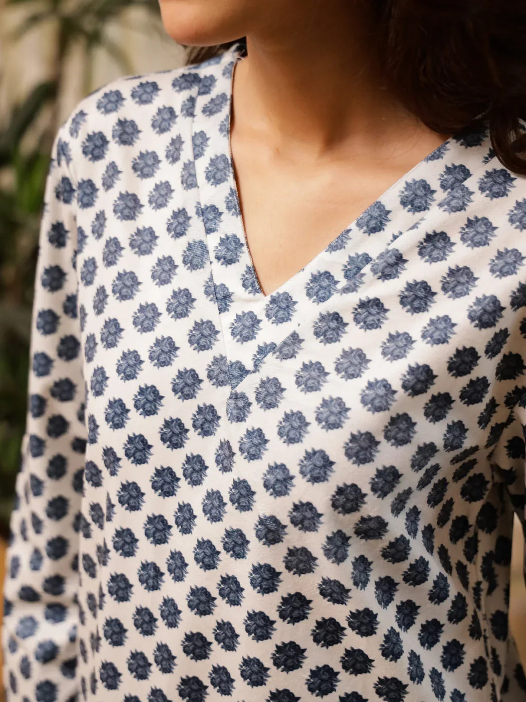 Flower Printed velvet V Neck Winter Loungewear Set - SanskrutiHomes