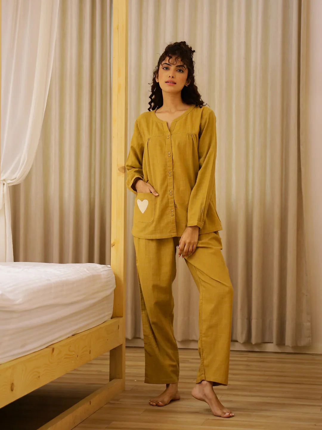Solid Print Full Sleeves Night Suit Set - SanskrutiHomes