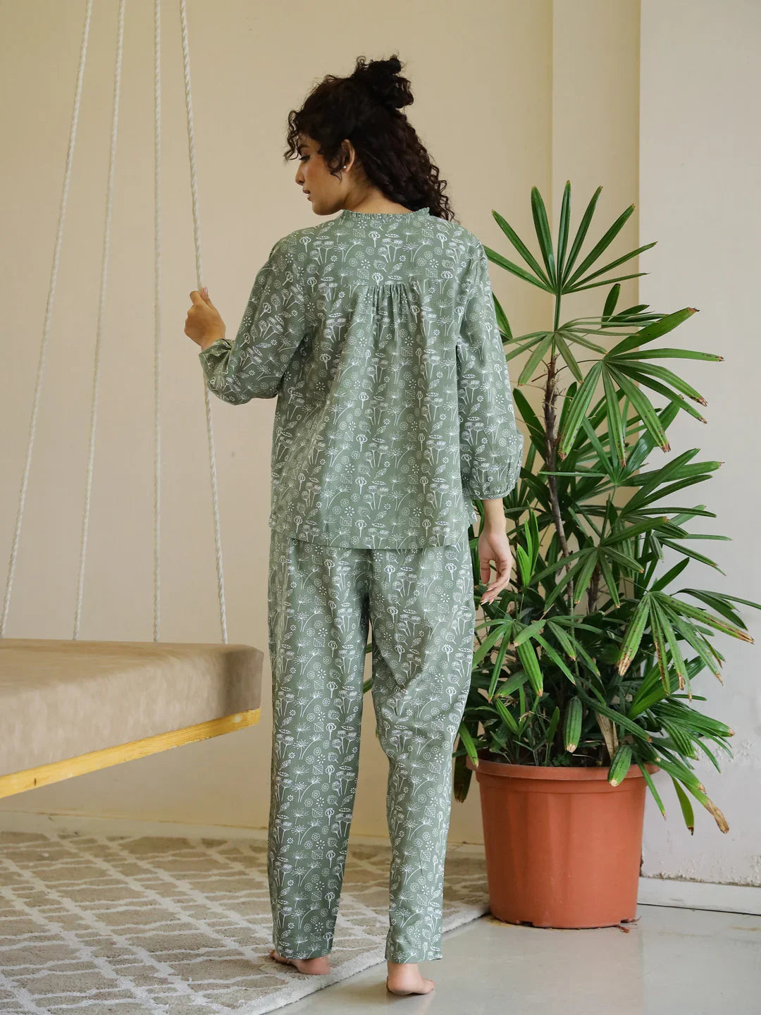 Flower Printed V-Neck Night Suit for Women - SanskrutiHomes