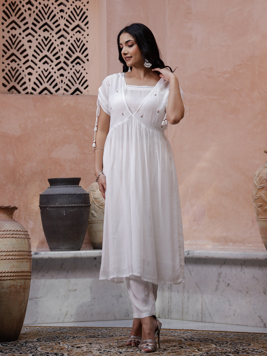 Off White V-Neck Straight Solid Kurta Set For Women