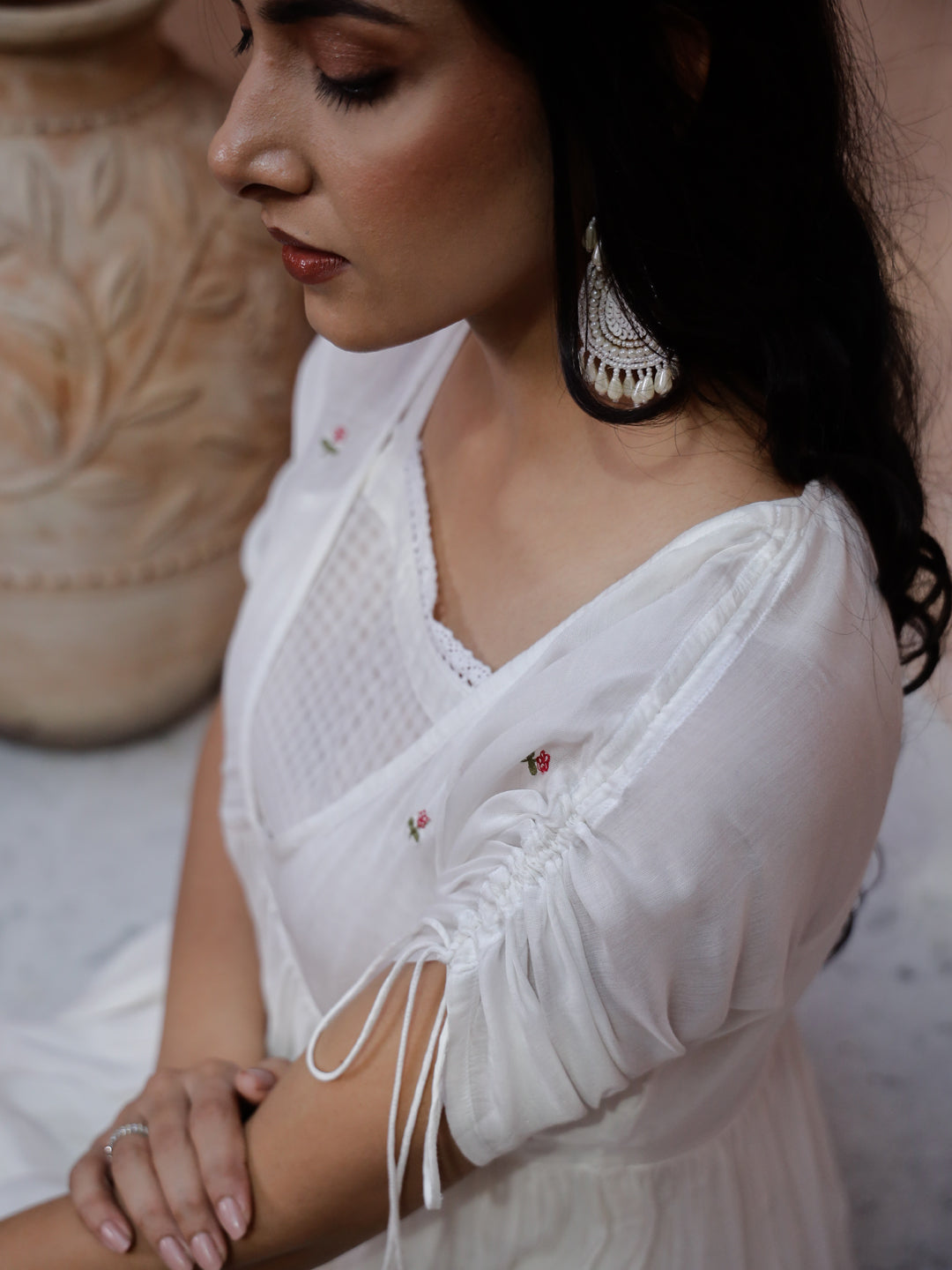 Off White V-Neck Straight Solid Kurta Set For Women
