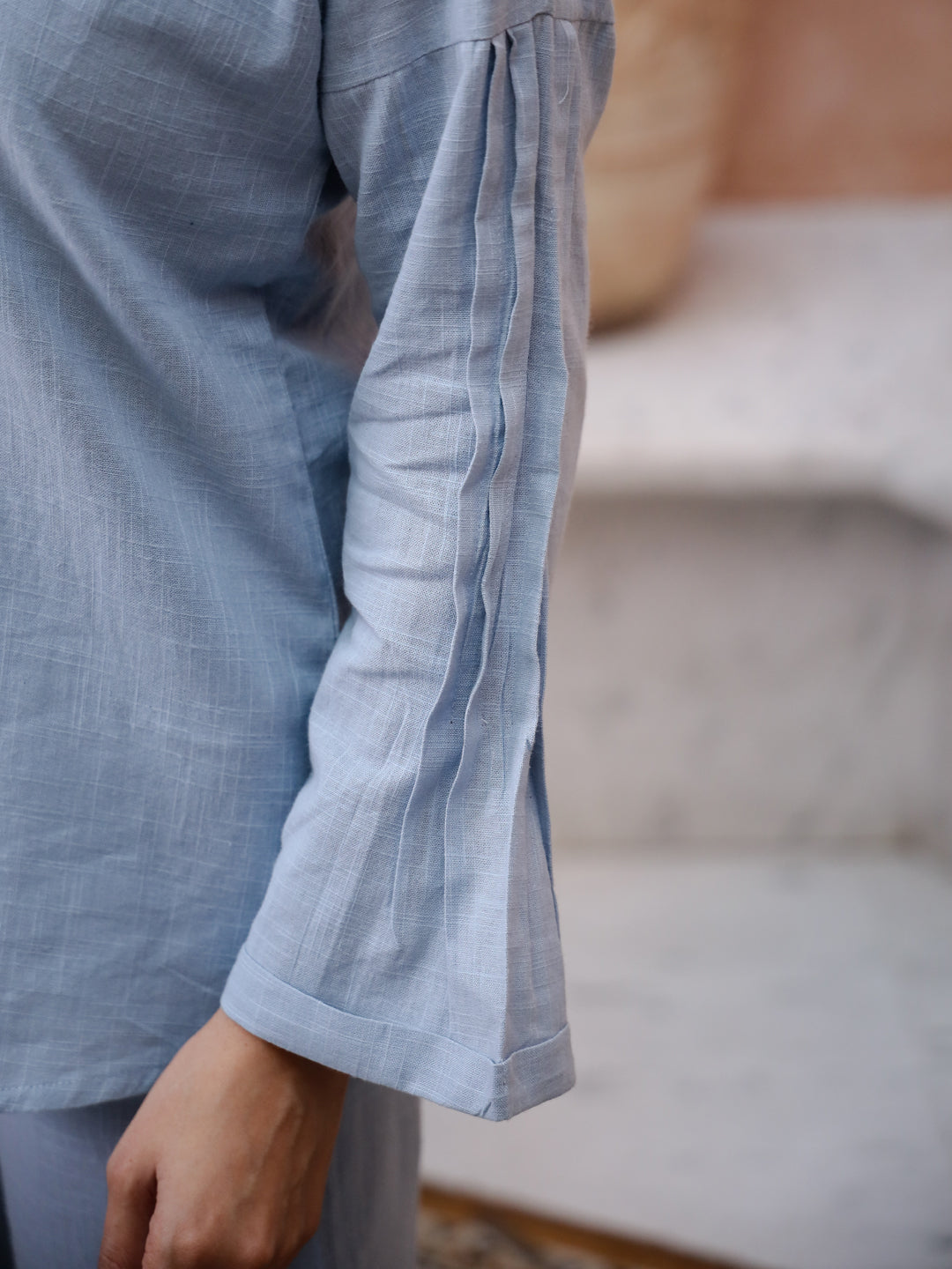 Blue Solid Print Round Neck Kurta Set