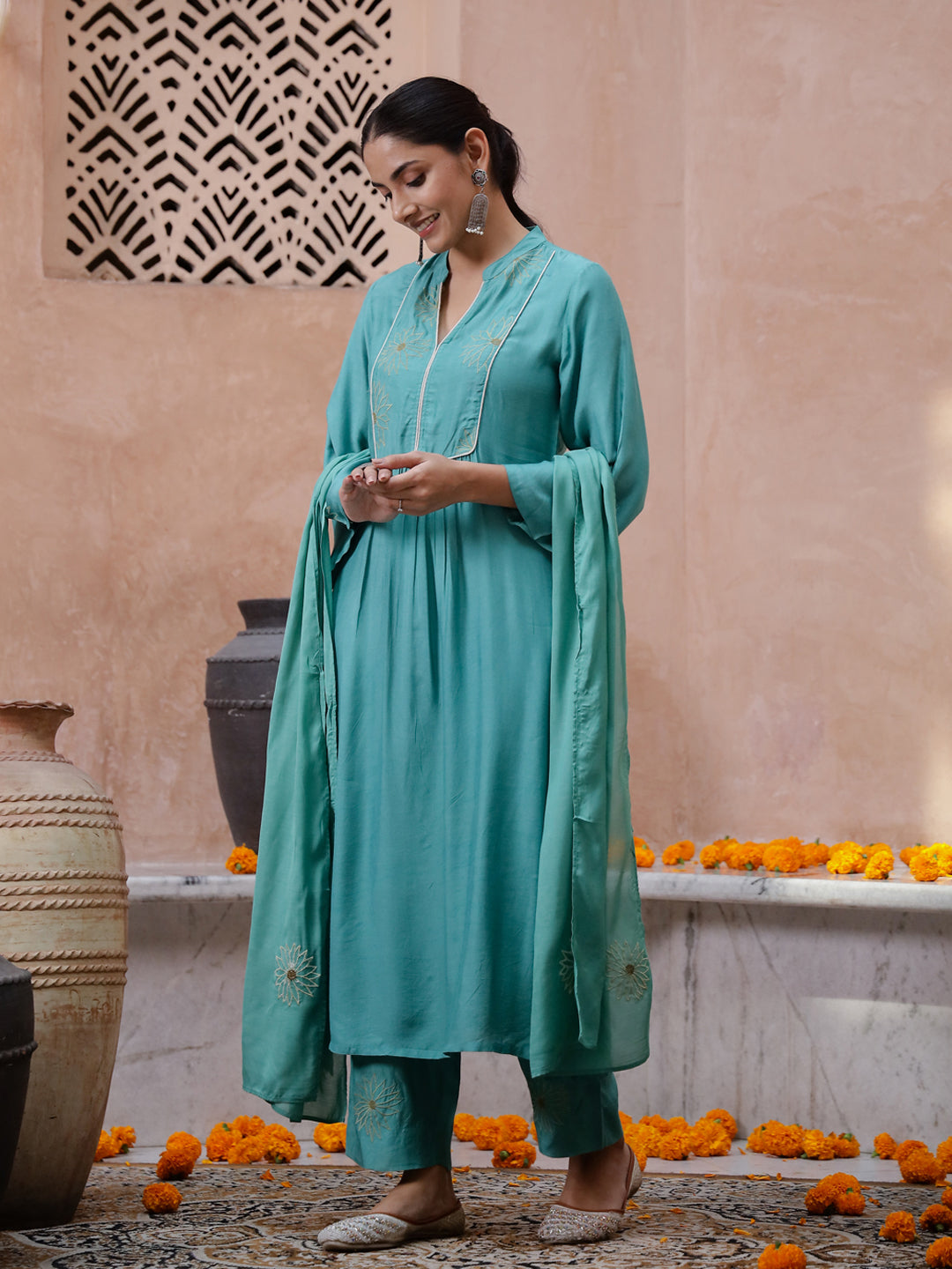 Green V-Neck Solid Print Kurta set - SanskrutiHomes